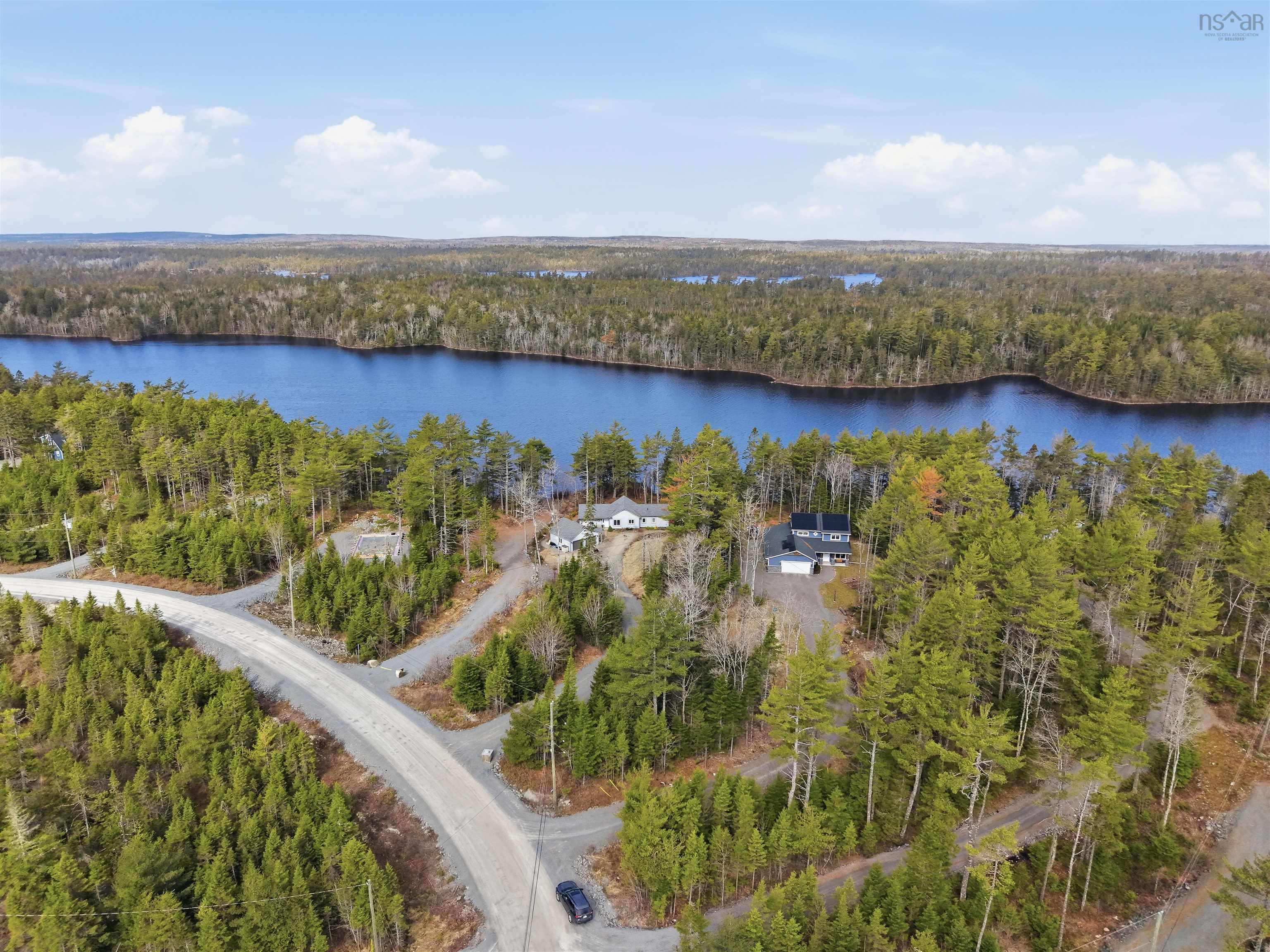 $825,000.00: 253 Meek Arm Trail, East Uniacke