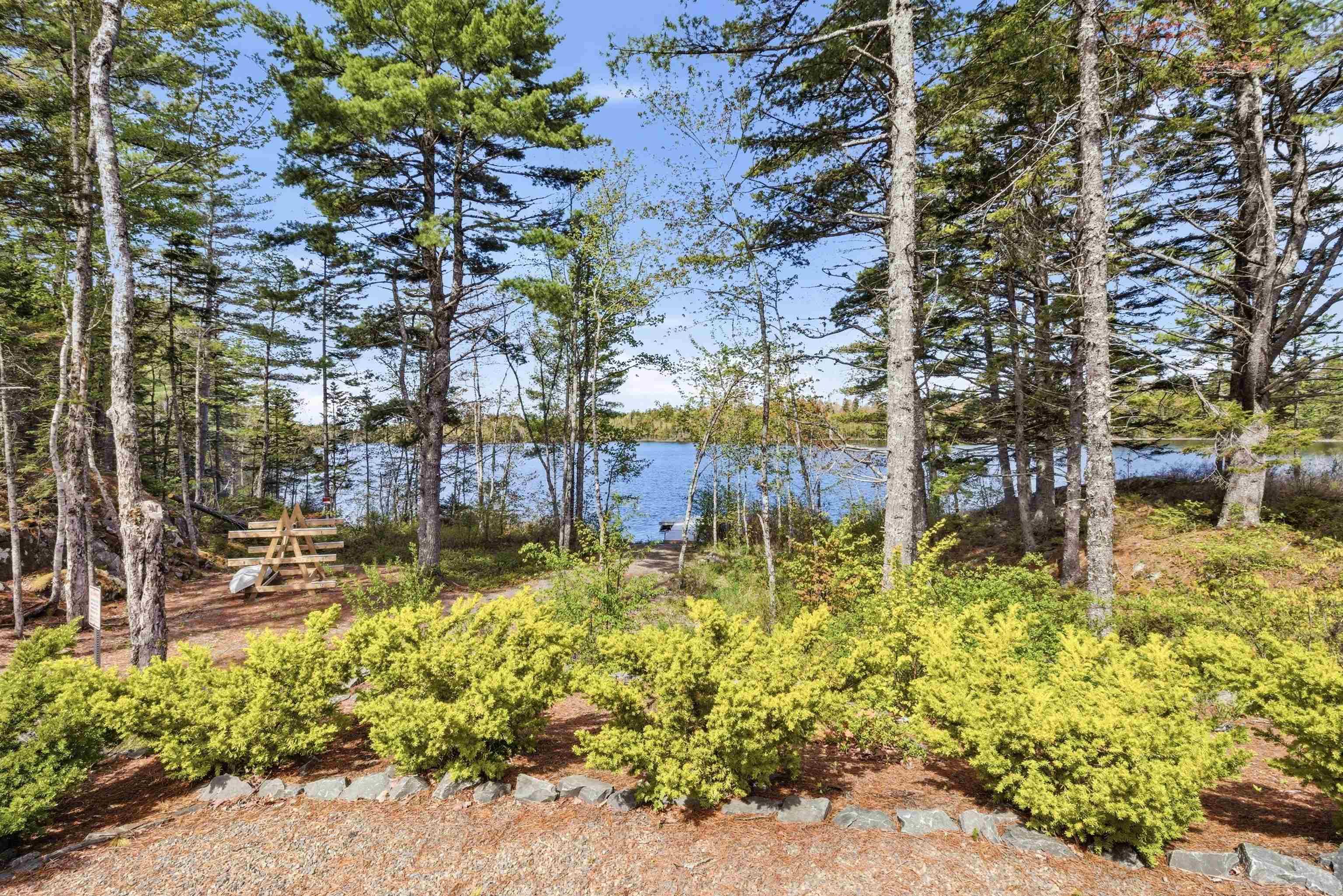 $825,000.00: 253 Meek Arm Trail, East Uniacke