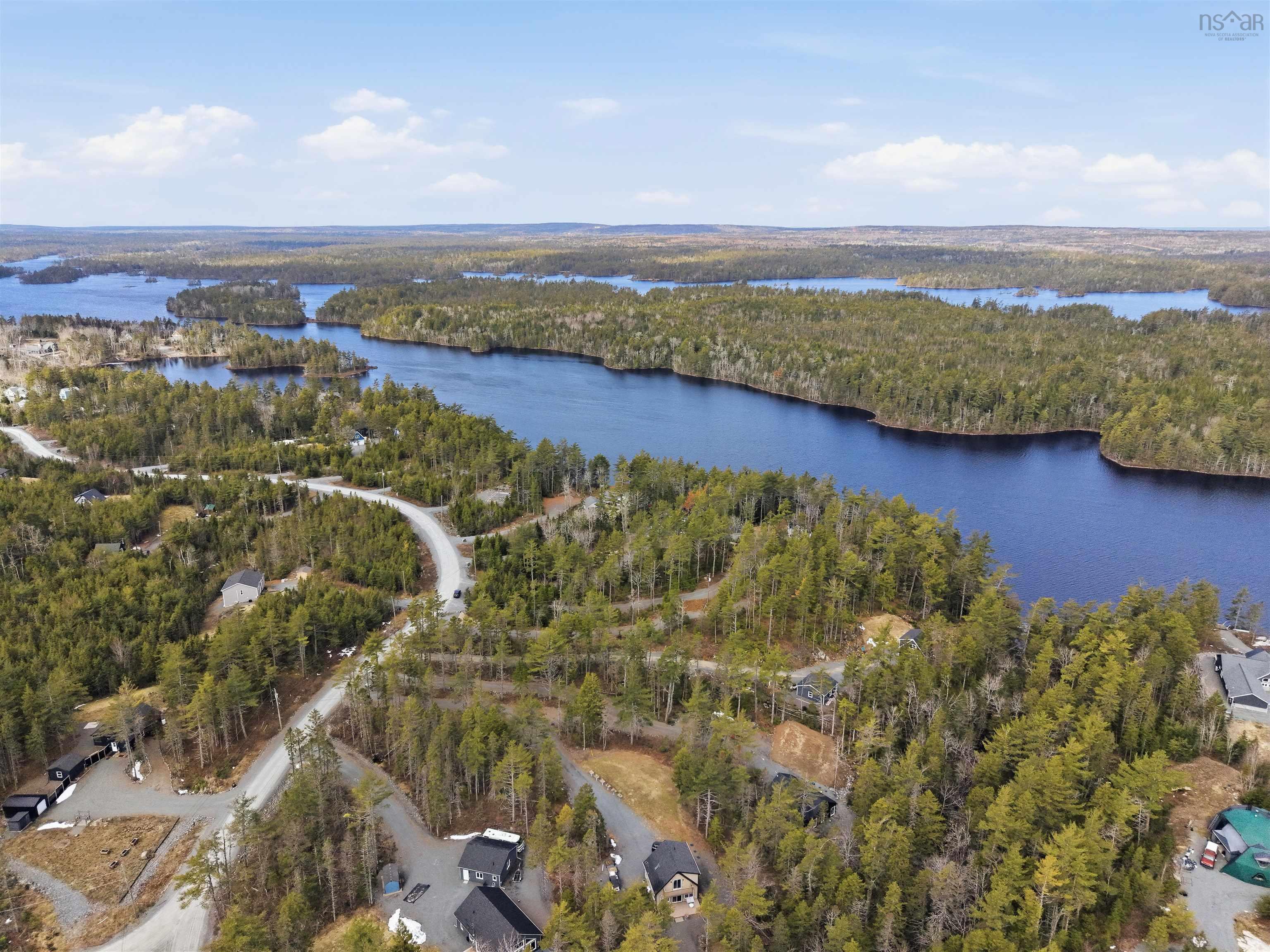 $825,000.00: 253 Meek Arm Trail, East Uniacke