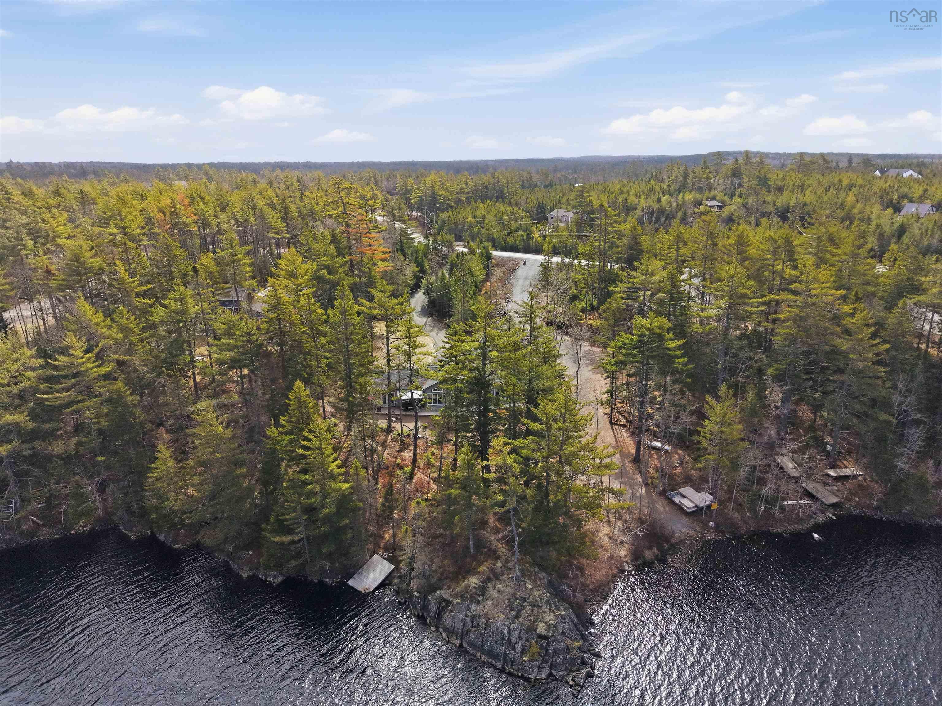 $825,000.00: 253 Meek Arm Trail, East Uniacke