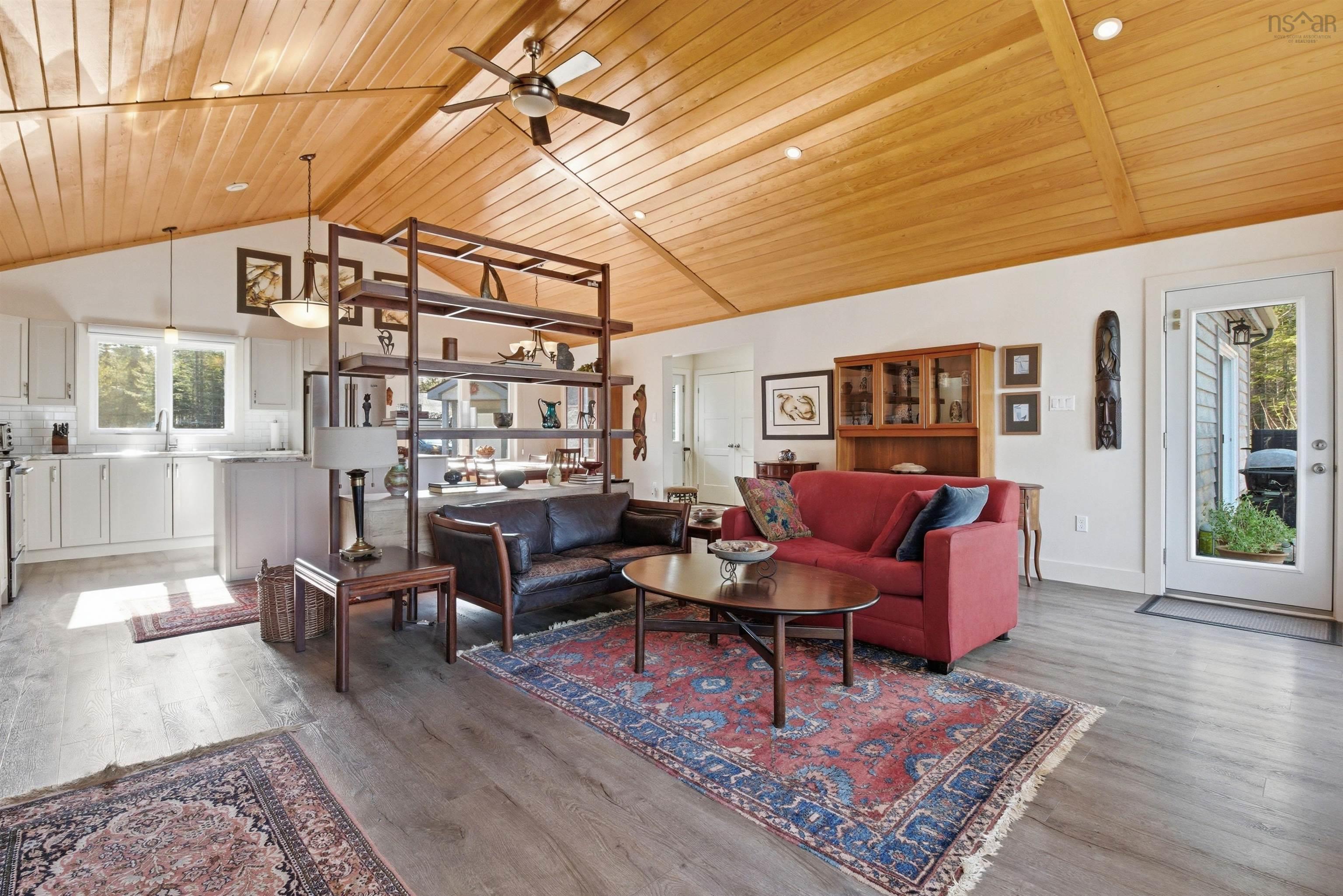 $825,000.00: 253 Meek Arm Trail, East Uniacke