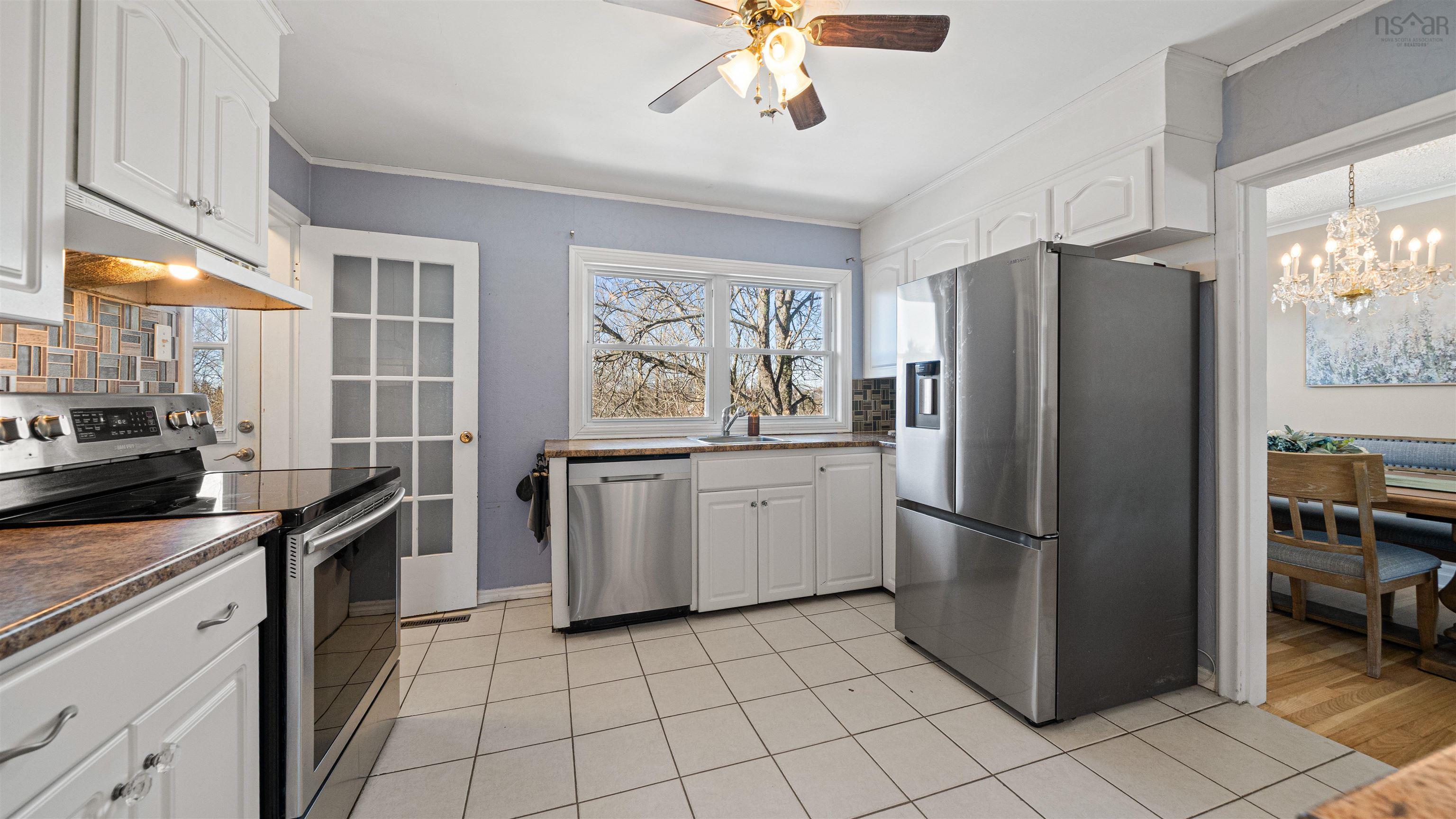 4 and 4a Chestnut Lane, Dartmouth, NS (MLS 202607799)