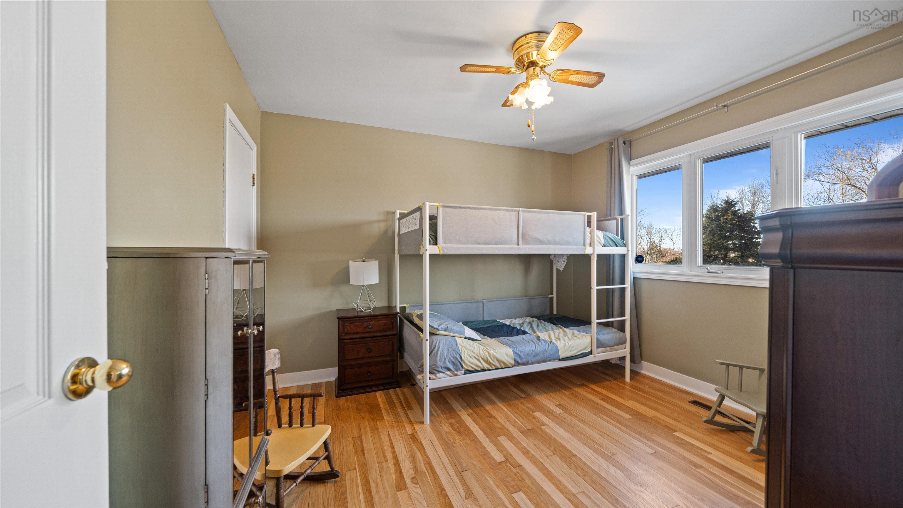 4 and 4a Chestnut Lane, Dartmouth, NS (MLS 202607799)