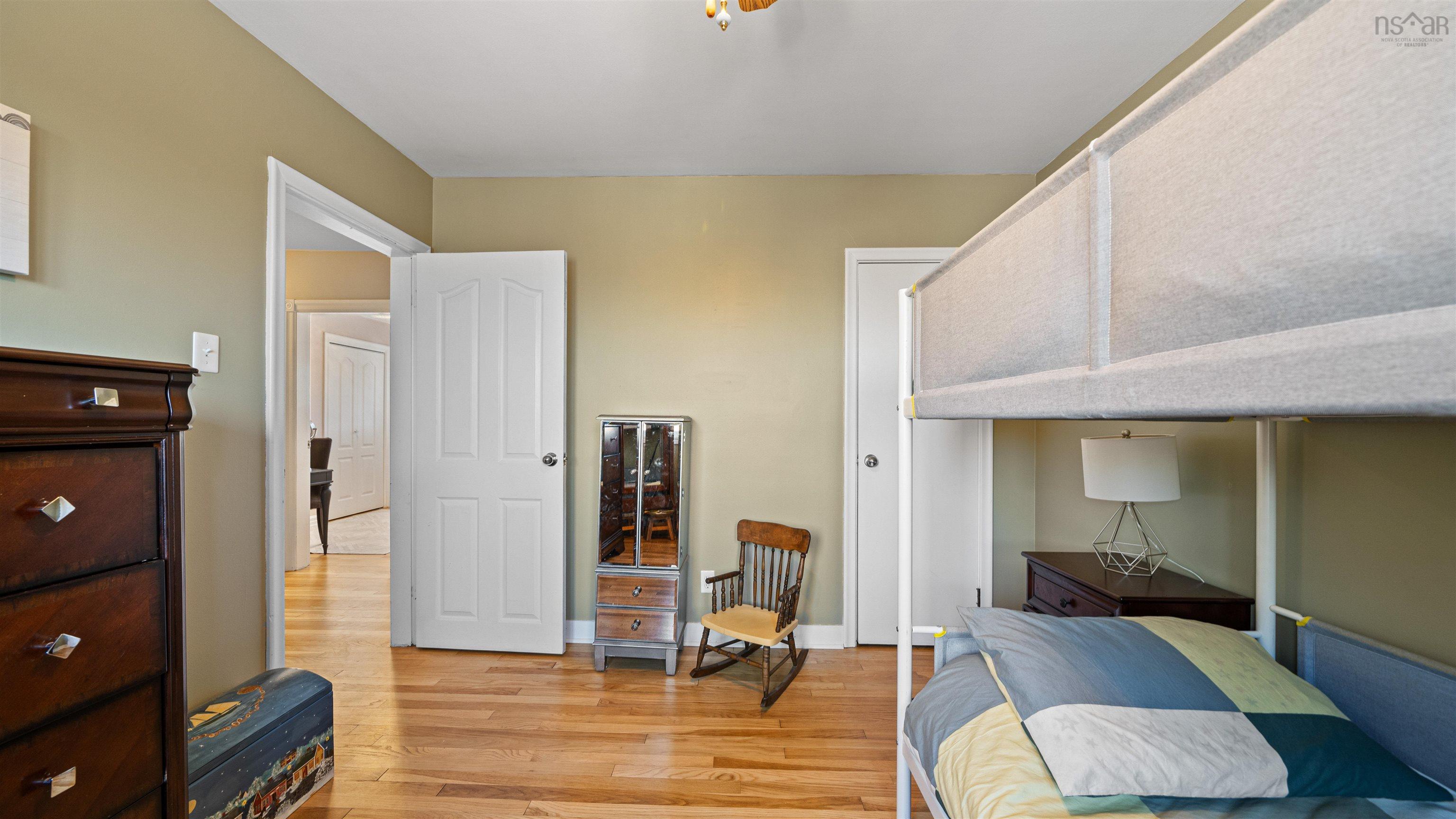 4 and 4a Chestnut Lane, Dartmouth, NS (MLS 202607799)