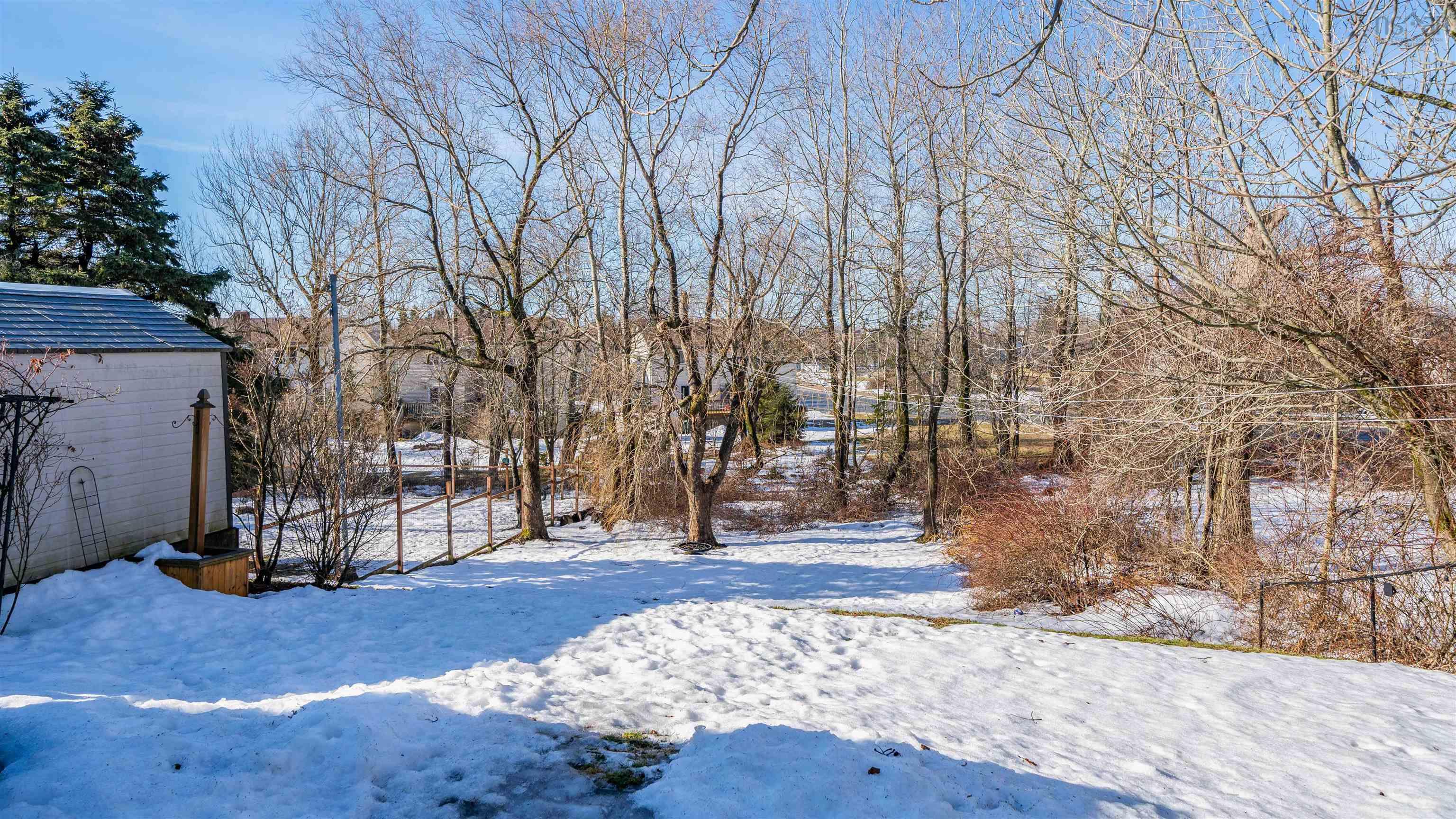 4 and 4a Chestnut Lane, Dartmouth, NS (MLS 202607799)