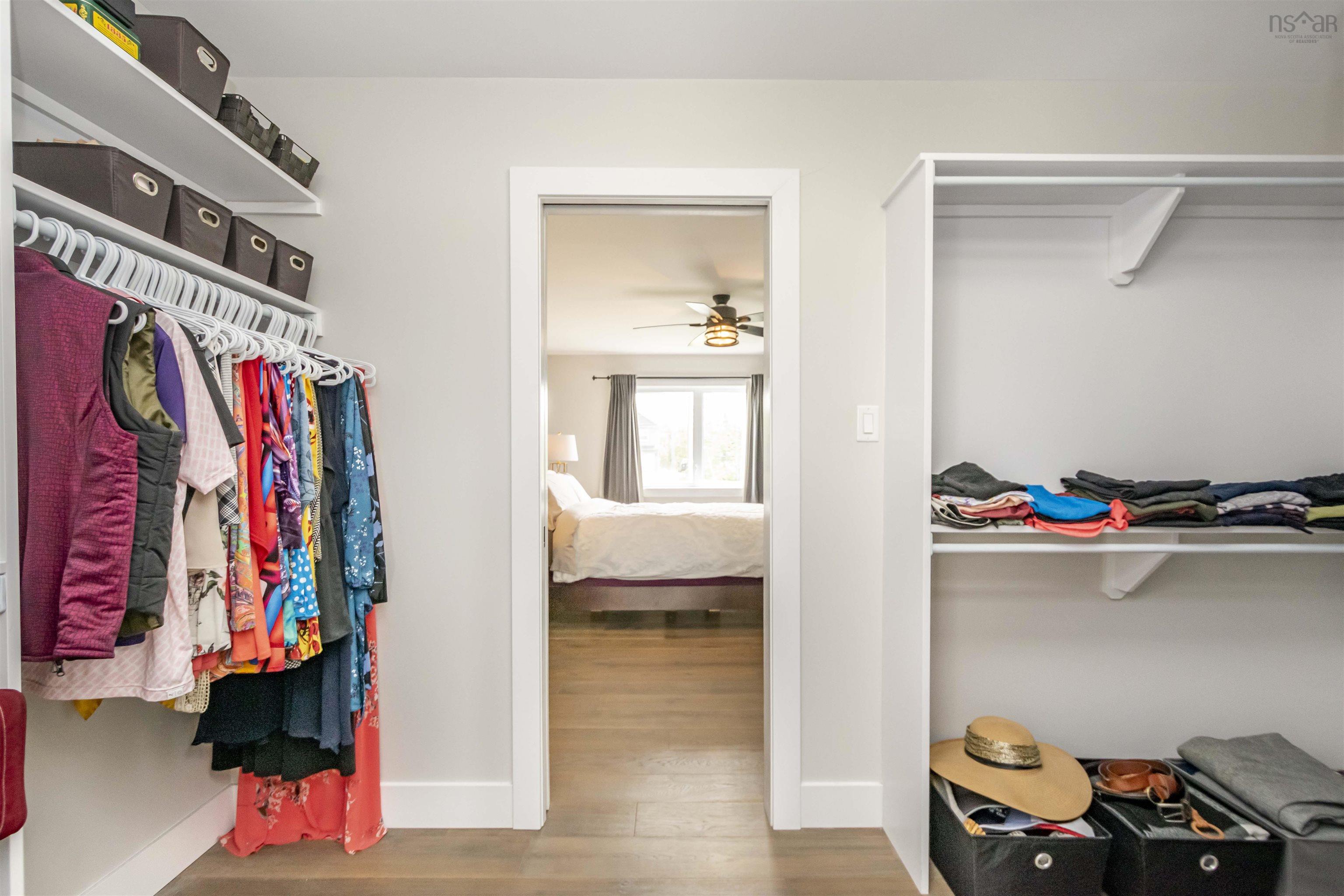 $1,299,999.00: 122 Hargrove Lane, Whites Lake