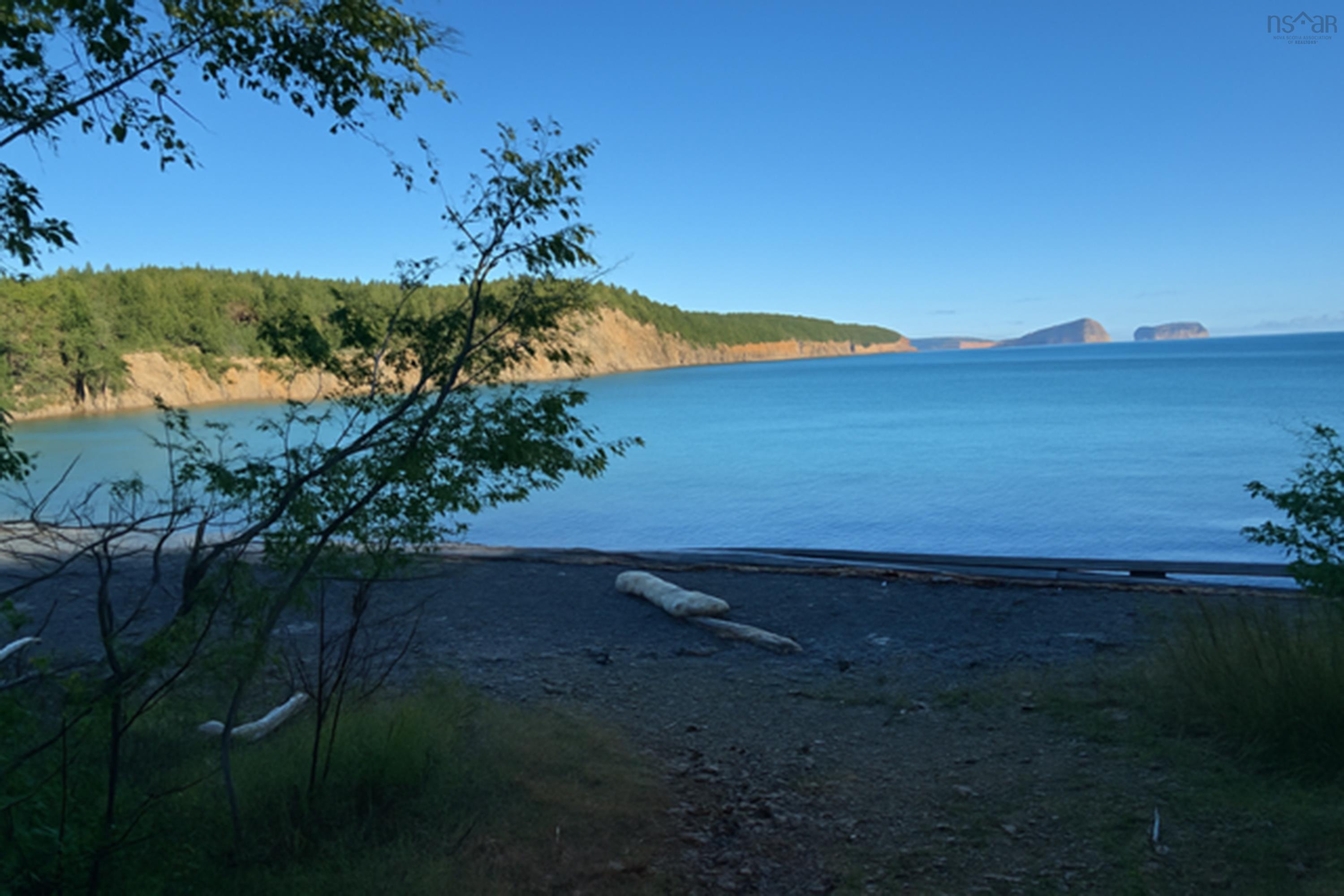 $69,900.00: Rockcliffe Drive, Two Islands