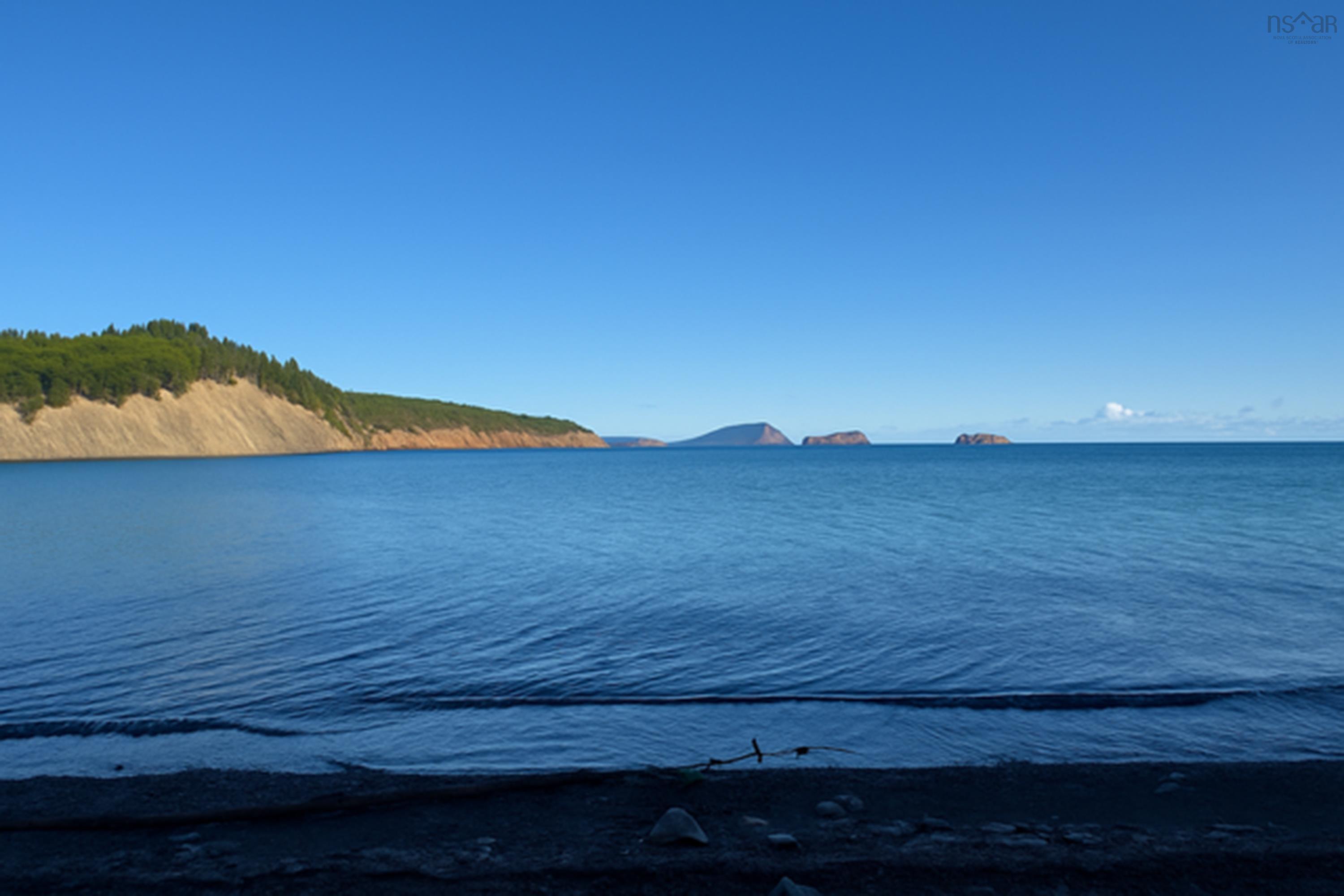 $69,900.00: Rockcliffe Drive, Two Islands