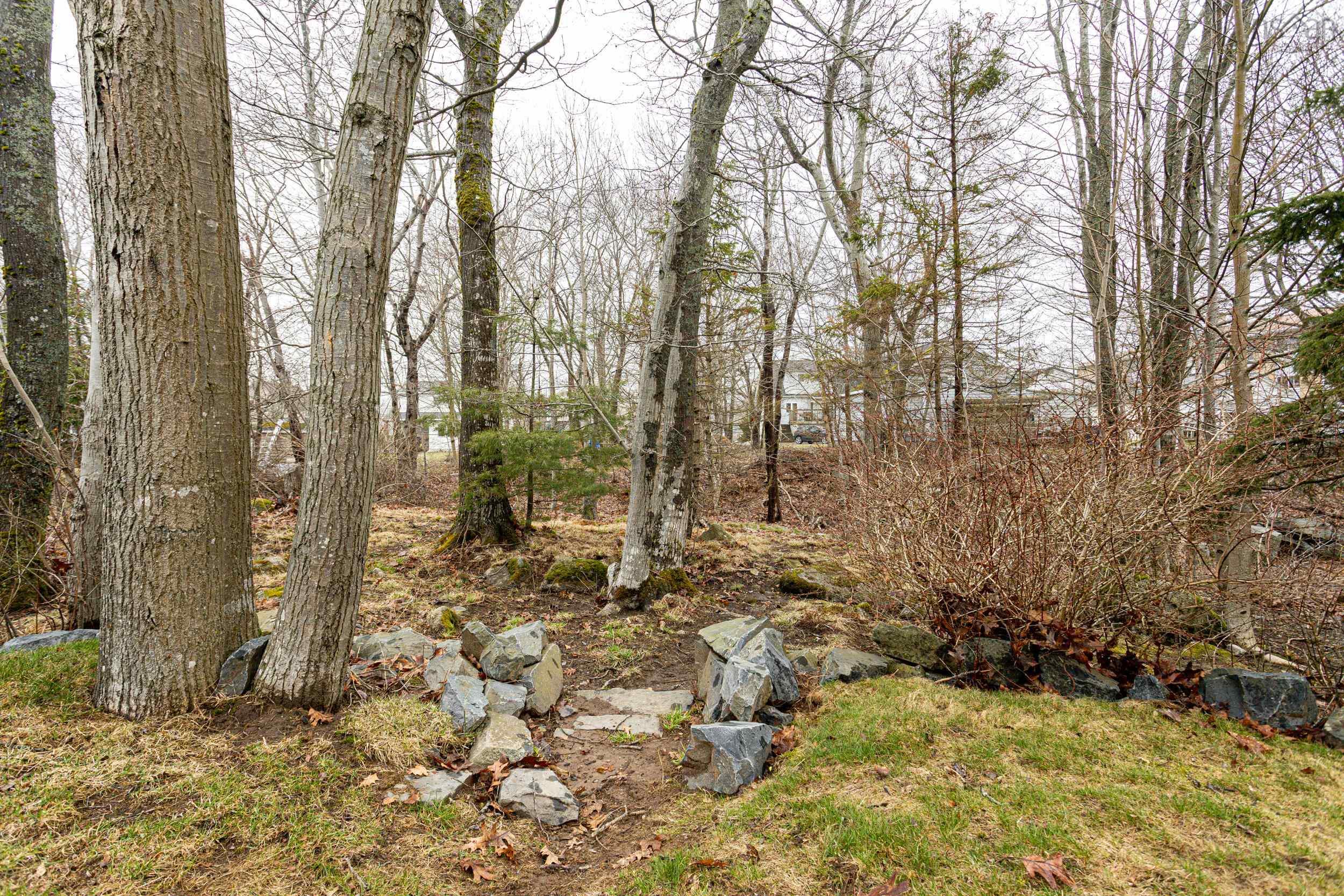 $879,000.00: 9 Crestview Drive, Halifax