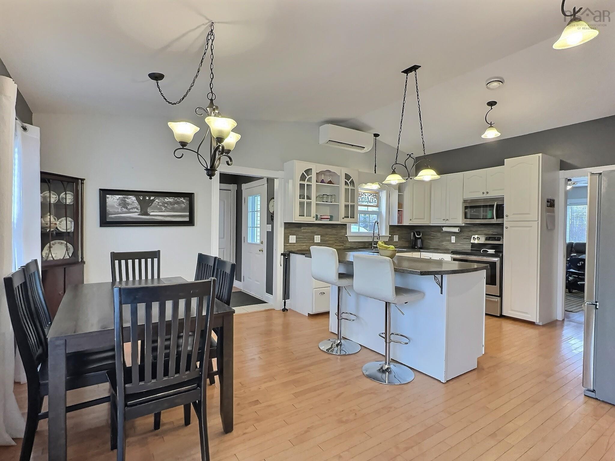 $425,000.00: 10758 2 Highway, Masstown