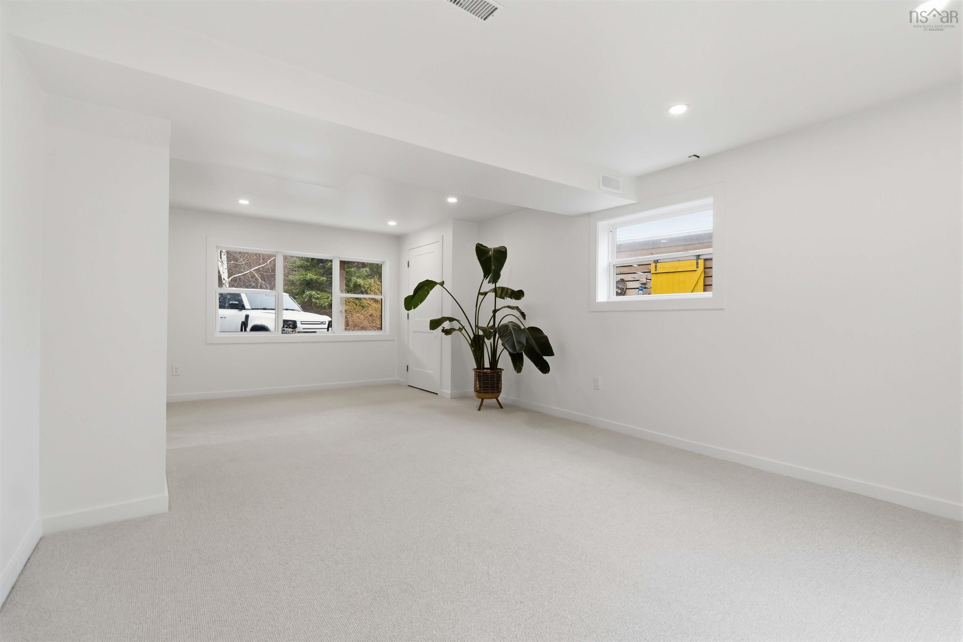 $585,000.00: 87 Mount Pleasant Road, West Lahave