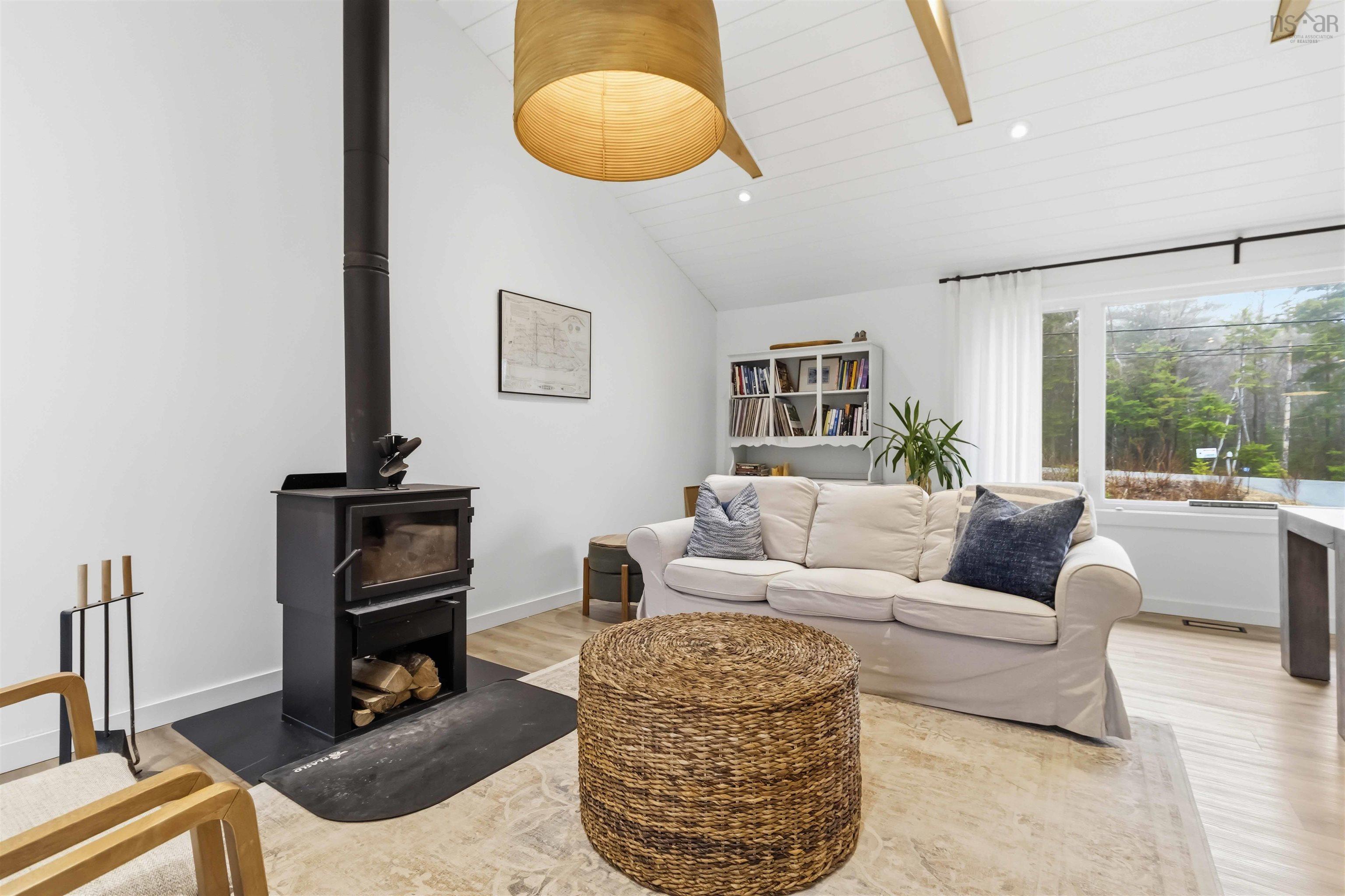 $585,000.00: 87 Mount Pleasant Road, West Lahave