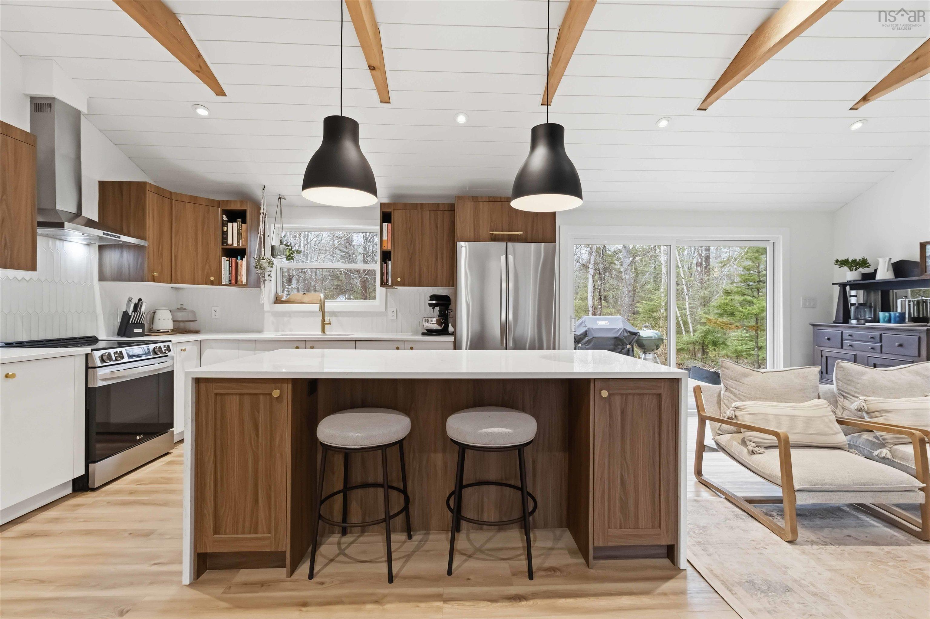 $585,000.00: 87 Mount Pleasant Road, West Lahave