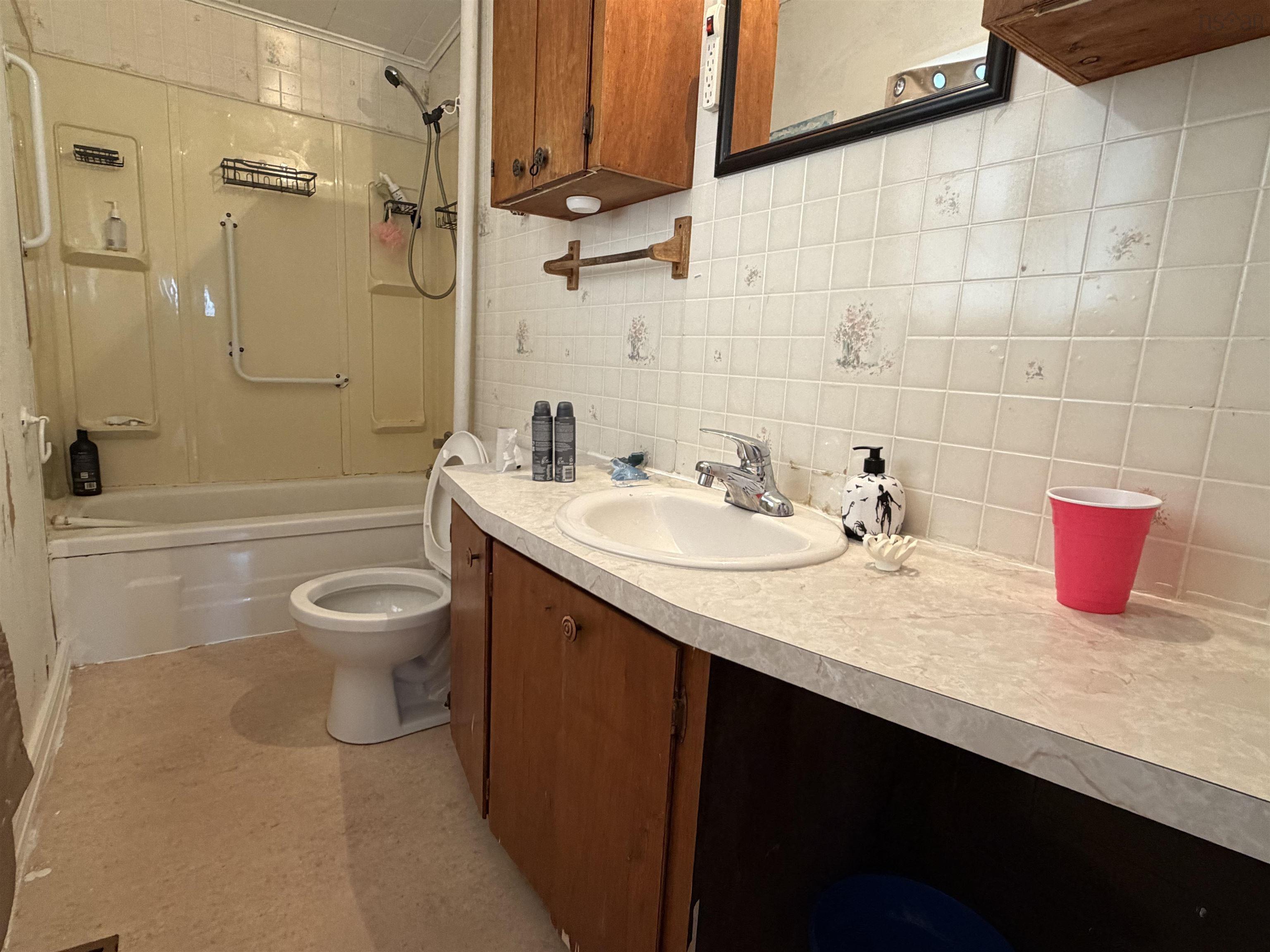 $109,000.00: 426 Pleasant Street, New Glasgow