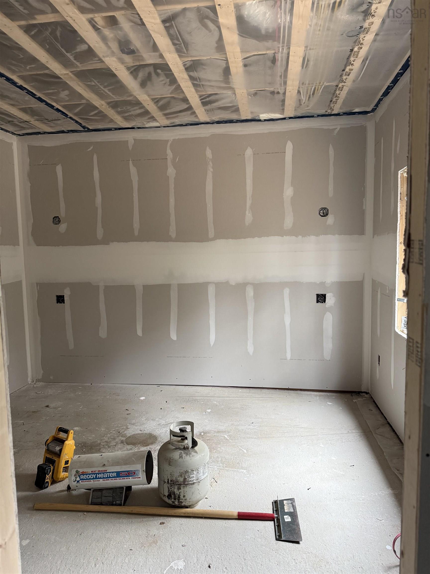 $599,999.00: 178 Tri Lake Drive, Labelle