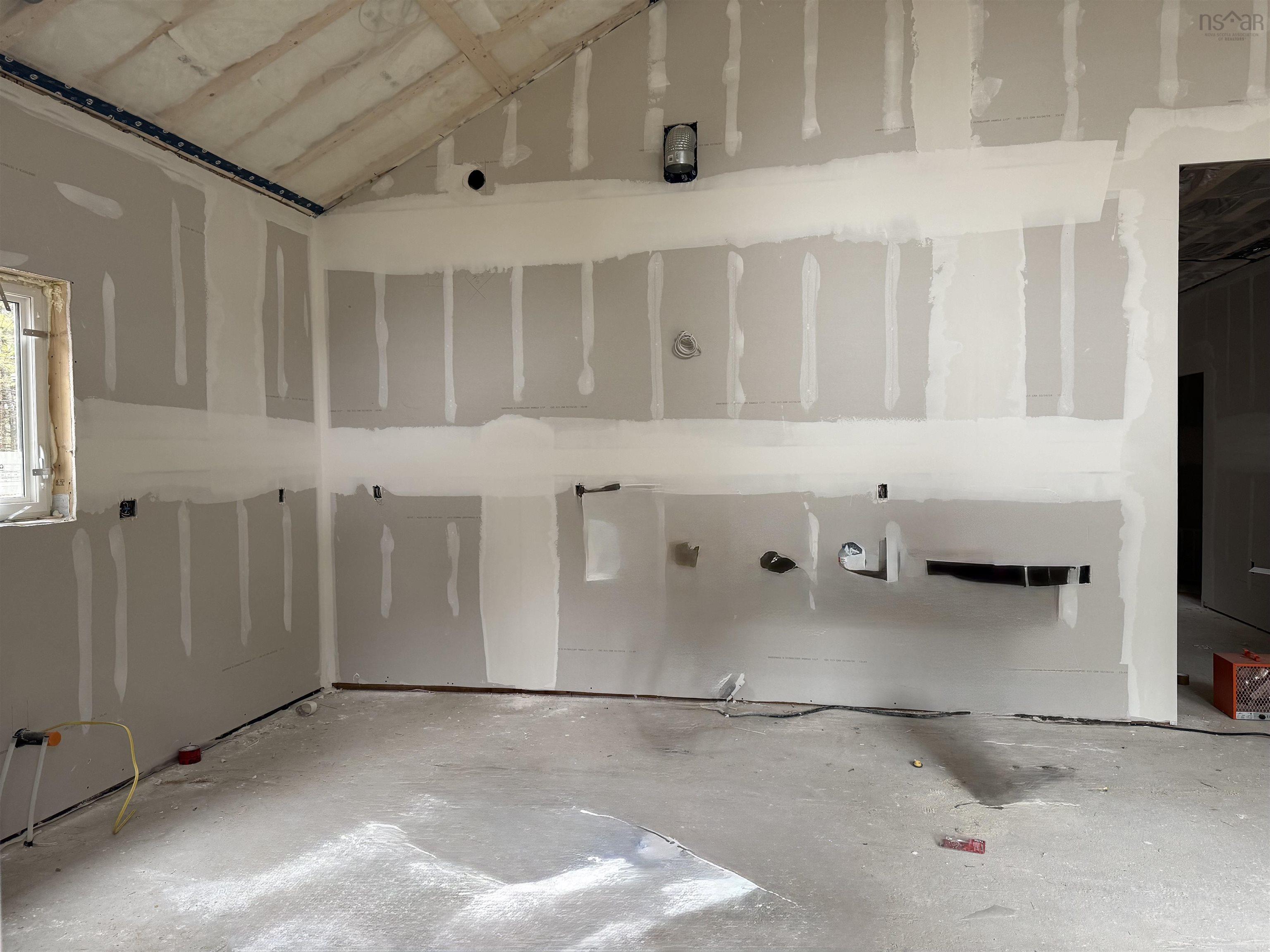 $599,999.00: 178 Tri Lake Drive, Labelle