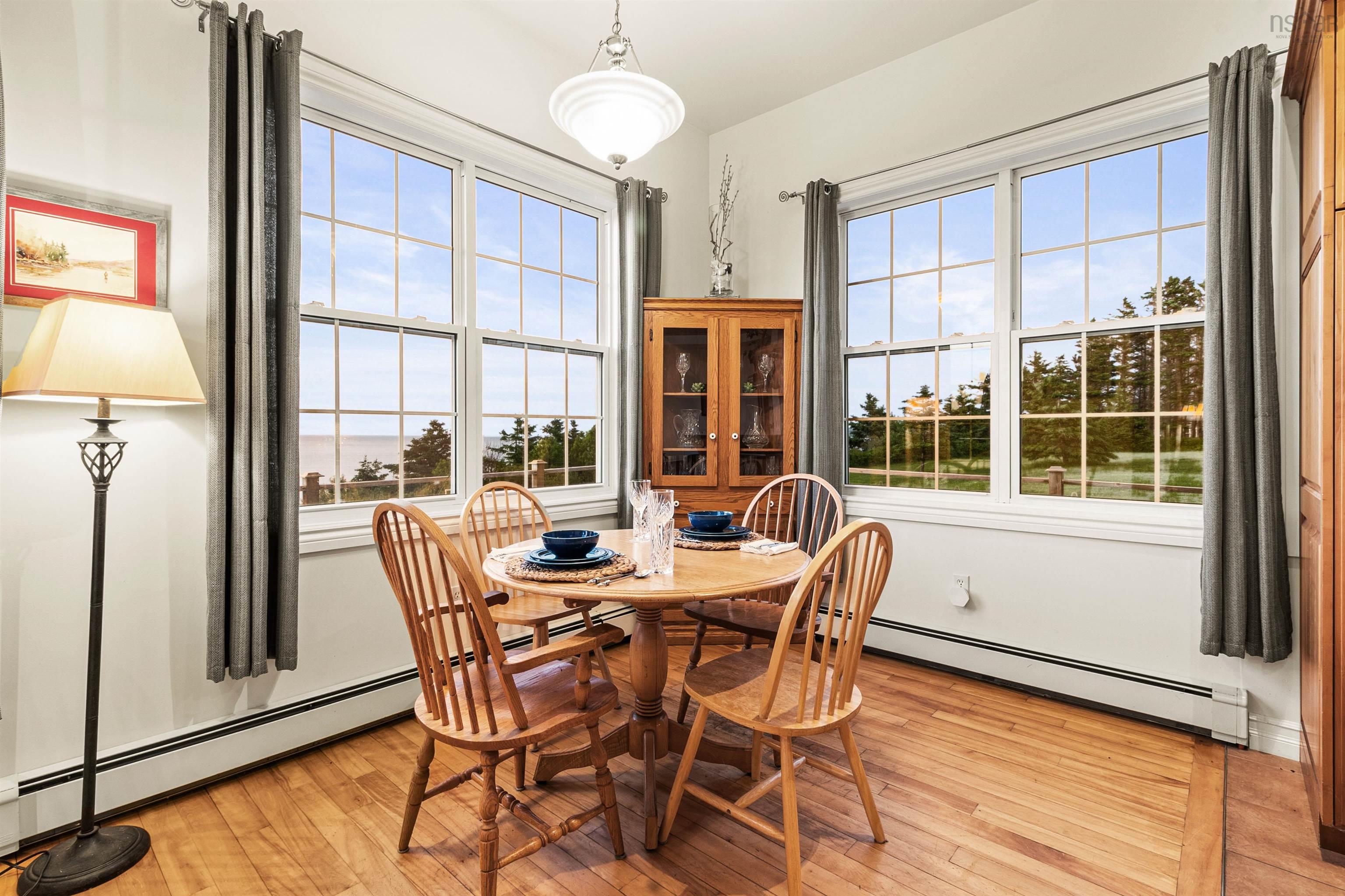 $1,195,000.00: 4516 Highway 245, Malignant Cove