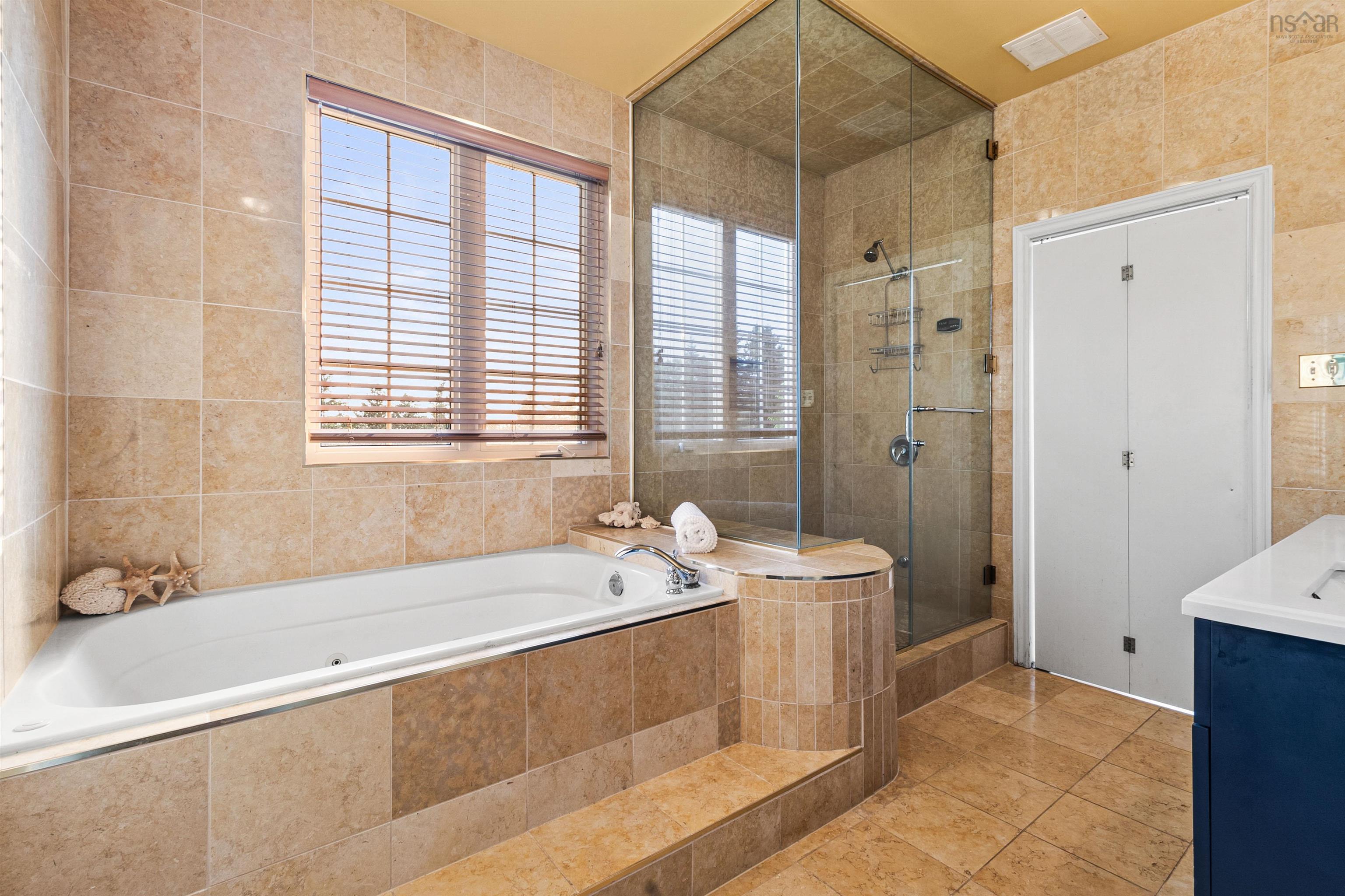 $1,195,000.00: 4516 Highway 245, Malignant Cove