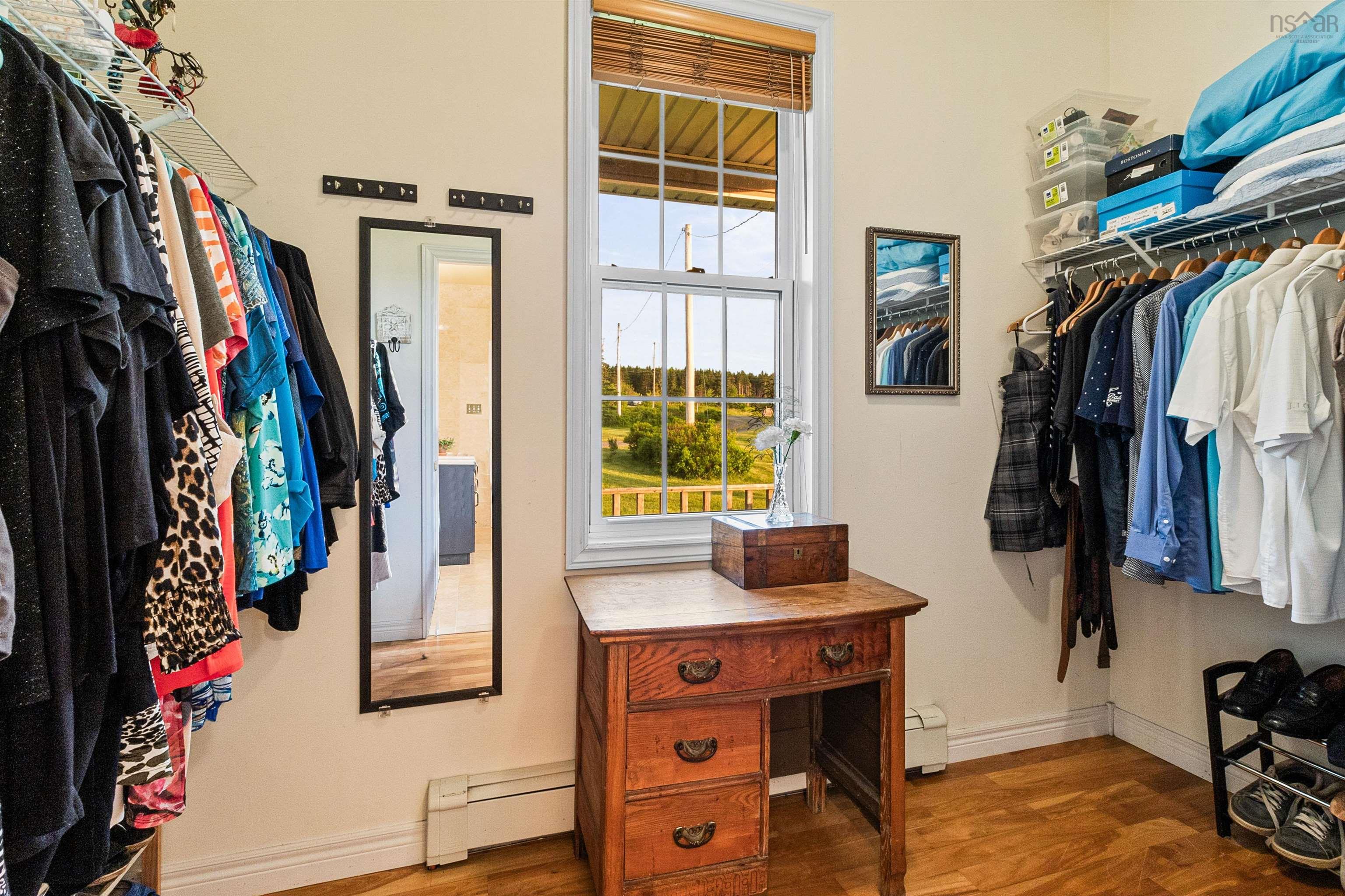 $1,195,000.00: 4516 Highway 245, Malignant Cove