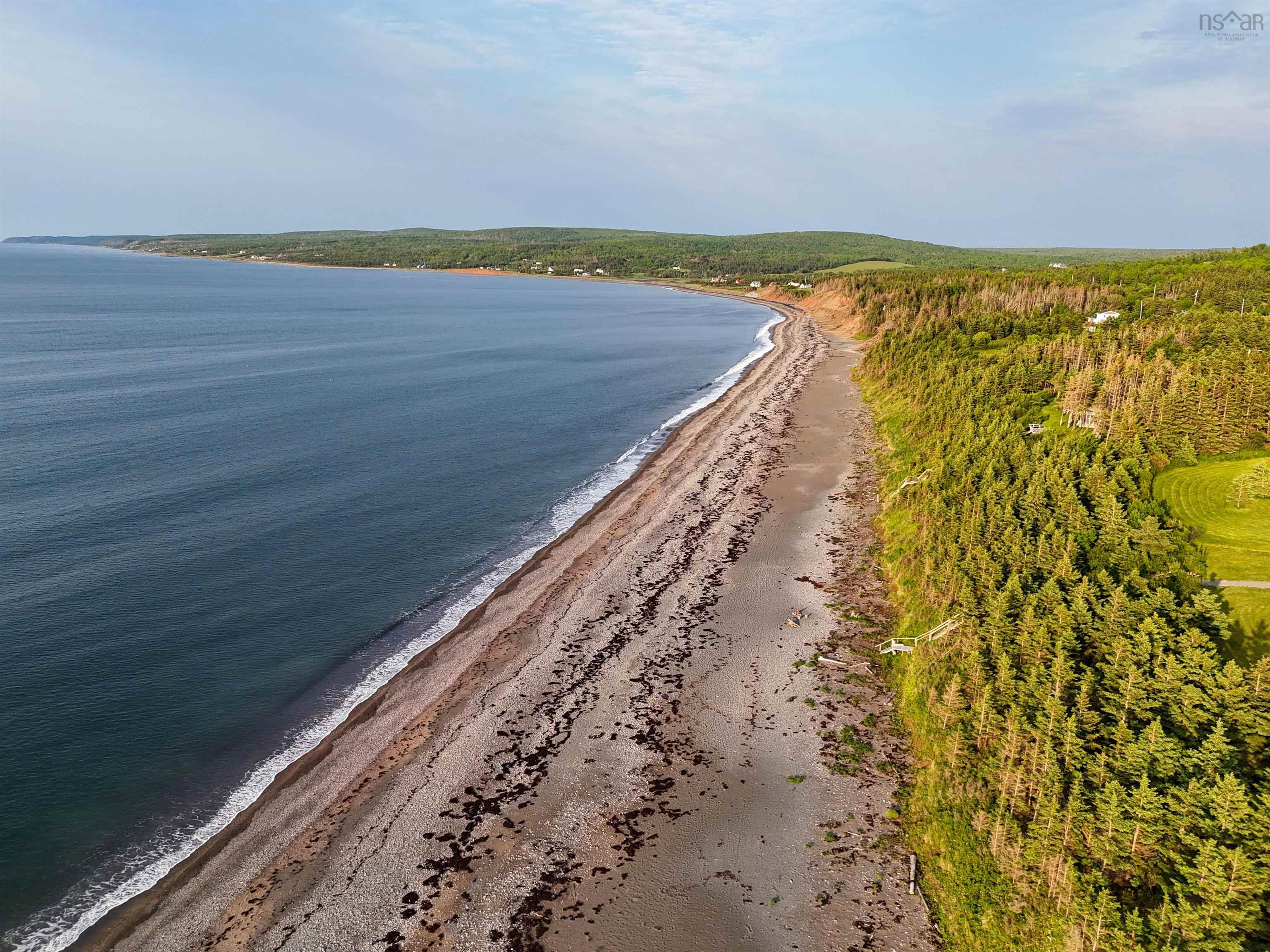 $1,195,000.00: 4516 Highway 245, Malignant Cove