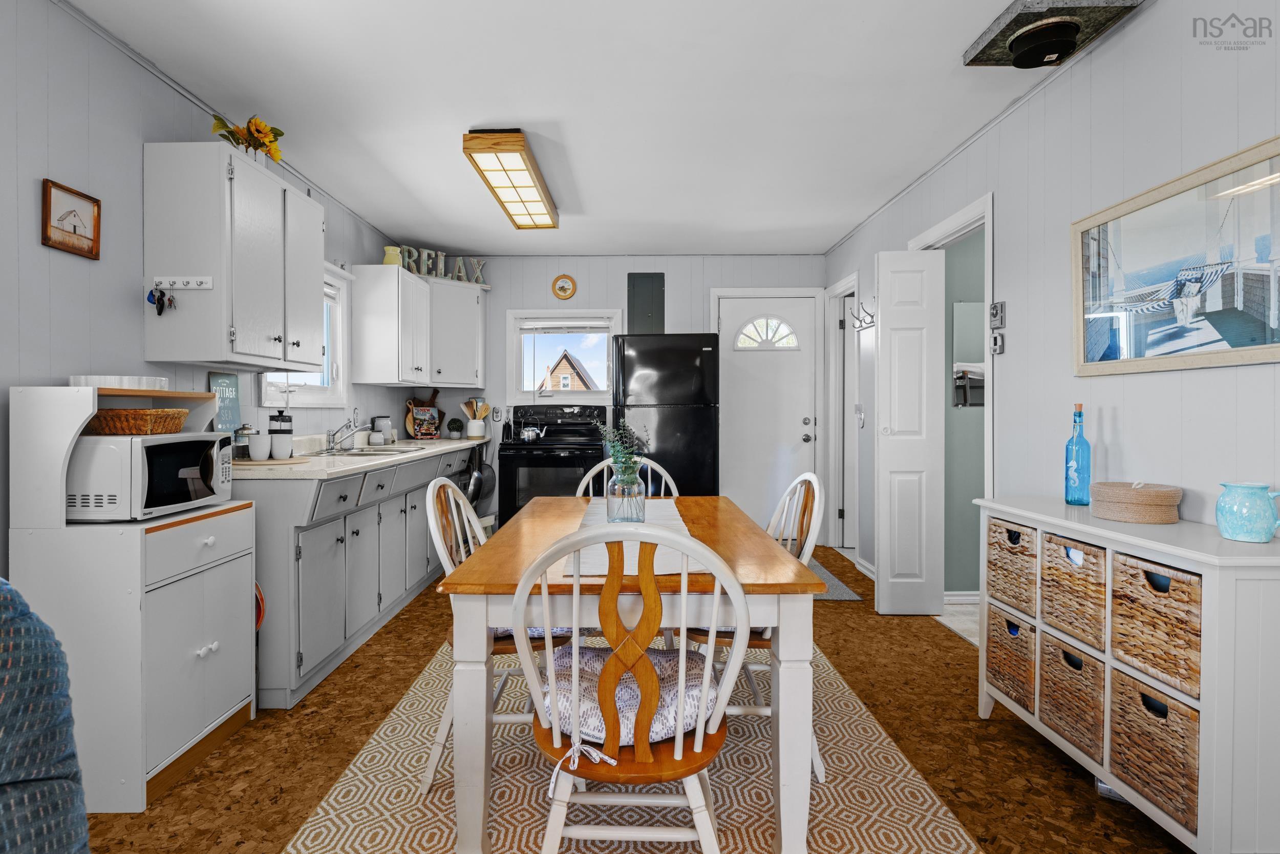 $399,900.00: 20 MacKnight Lane, Seafoam