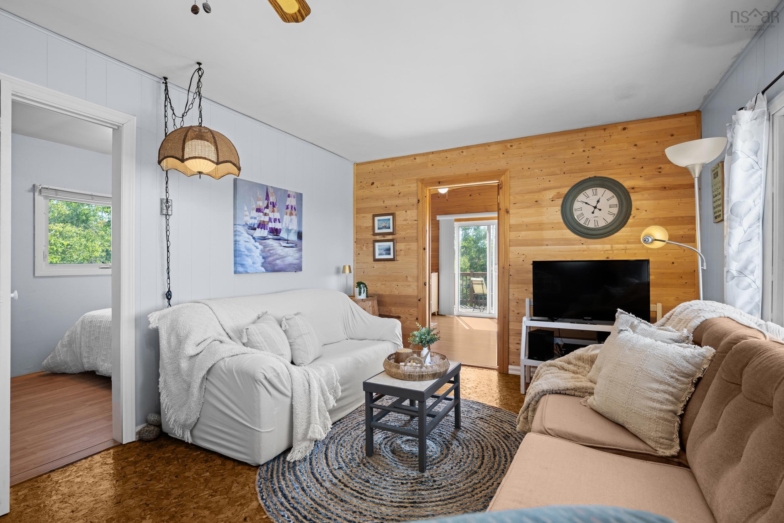 $399,900.00: 20 MacKnight Lane, Seafoam