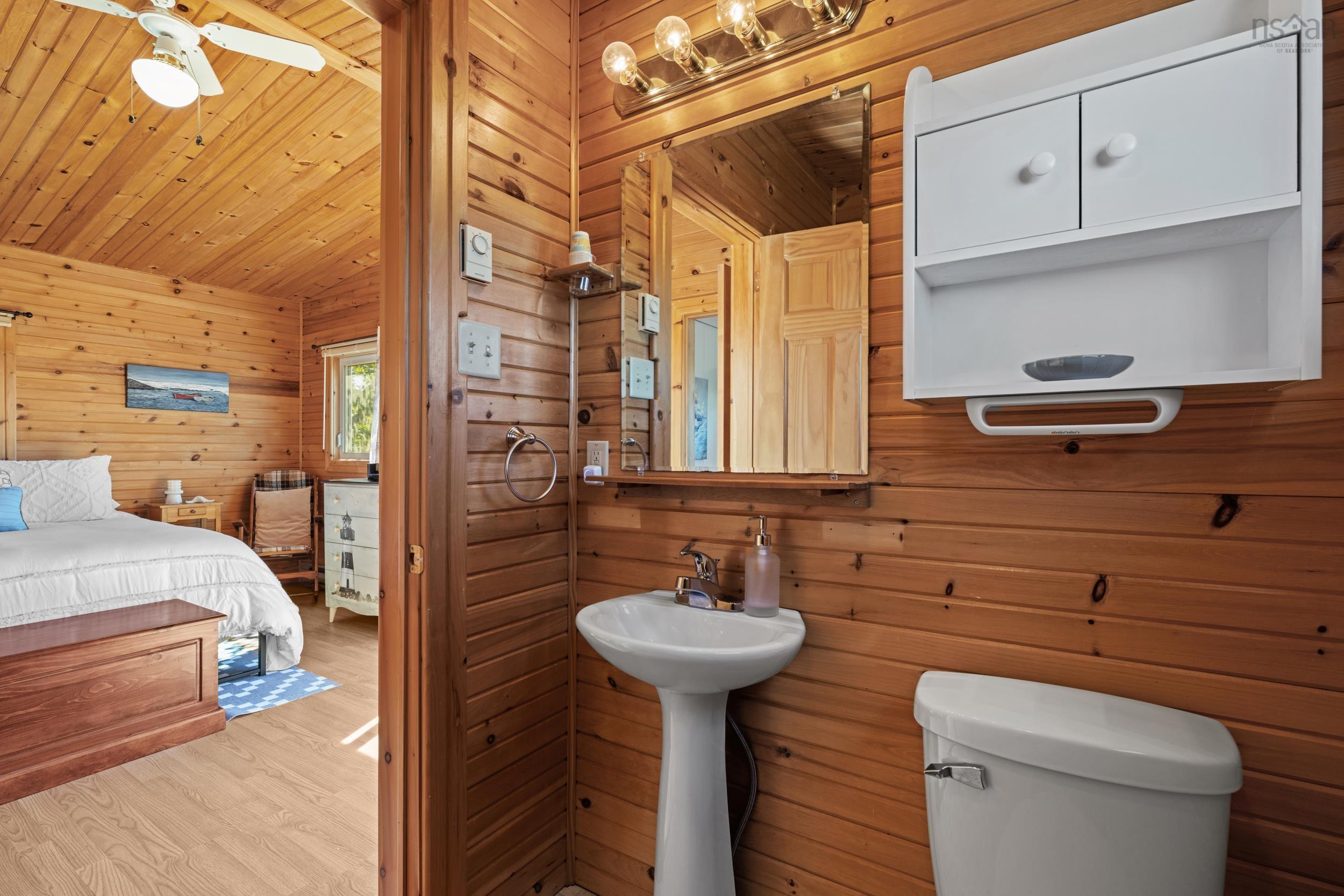 $399,900.00: 20 MacKnight Lane, Seafoam