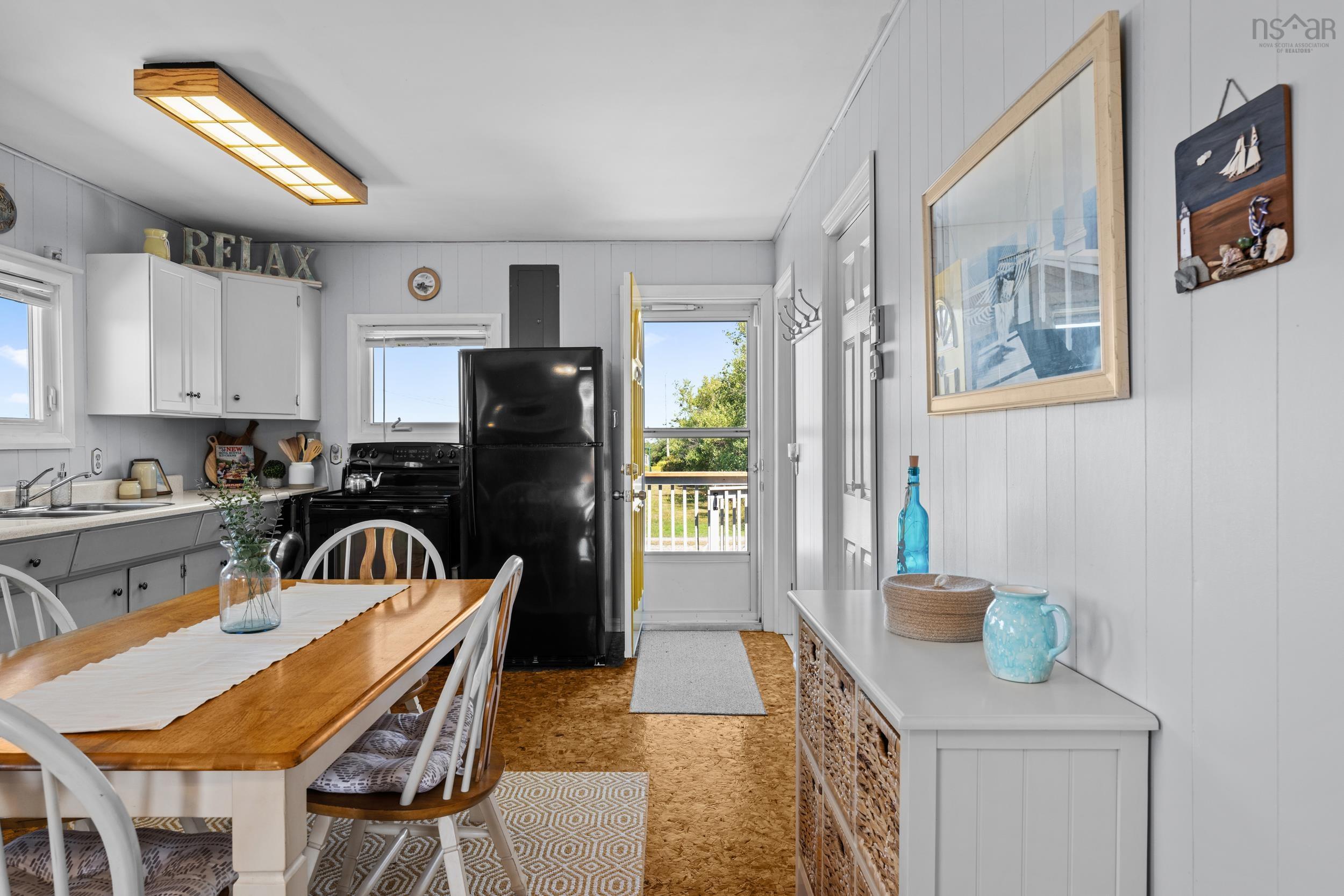 $399,900.00: 20 MacKnight Lane, Seafoam