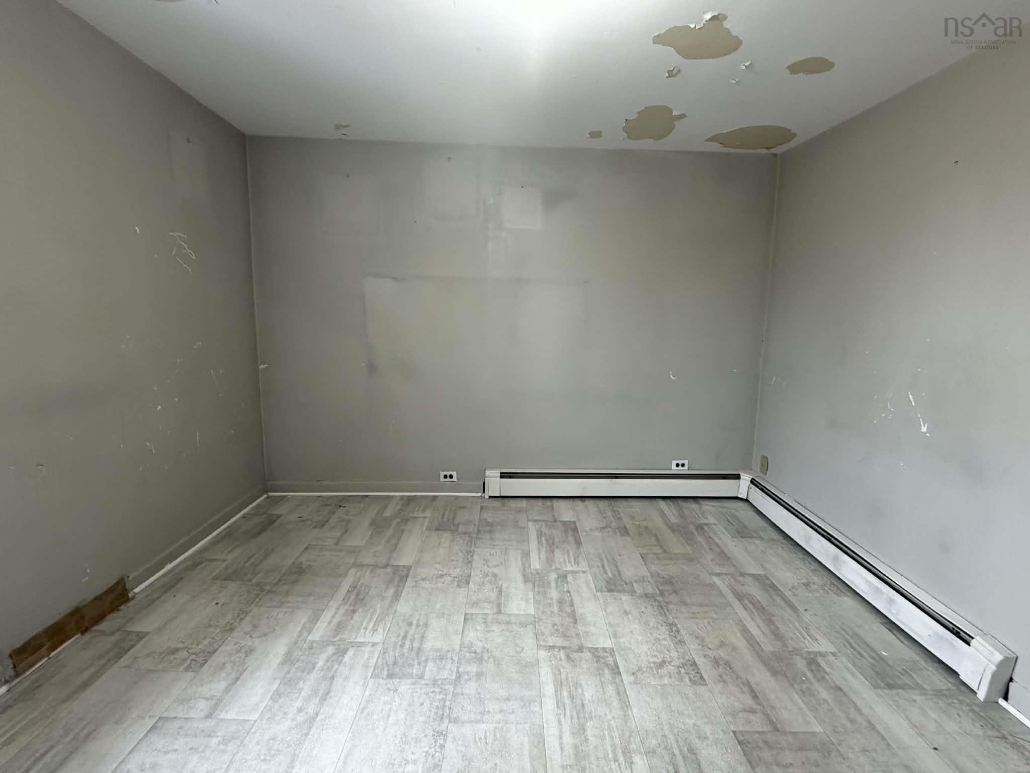 $125,000.00: 10 Barren Road, Chéticamp