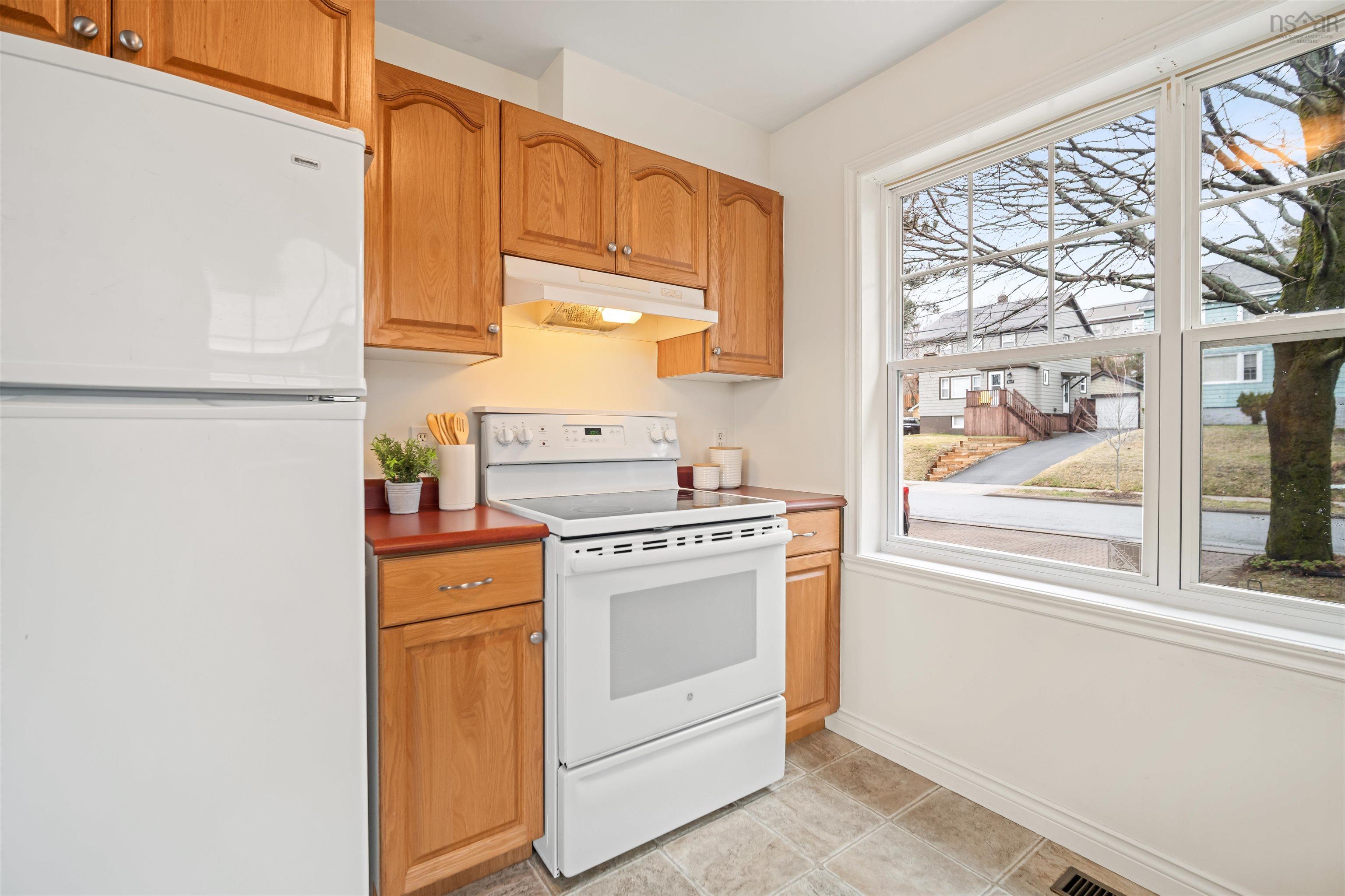 3752 Memorial Drive, Halifax, NS (MLS 202607830)