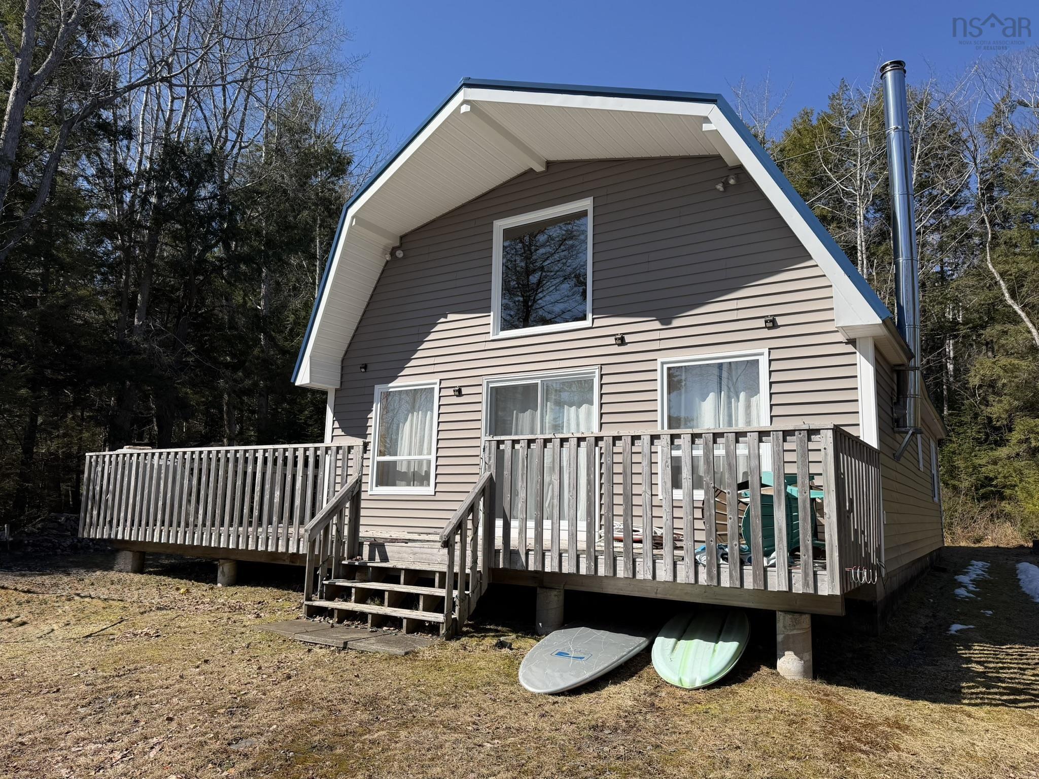 $469,000.00: 988 Labelle Road, Labelle