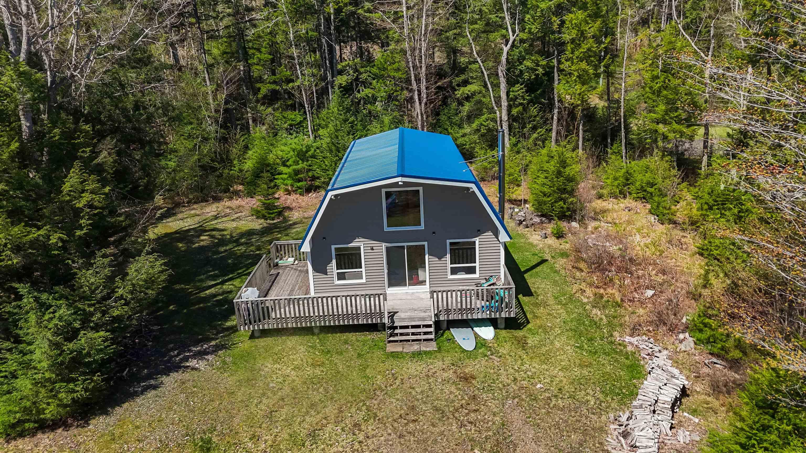 $445,000.00: 988 Labelle Road, Labelle