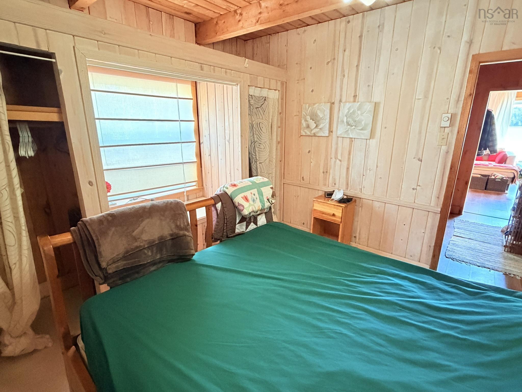 $469,000.00: 988 Labelle Road, Labelle