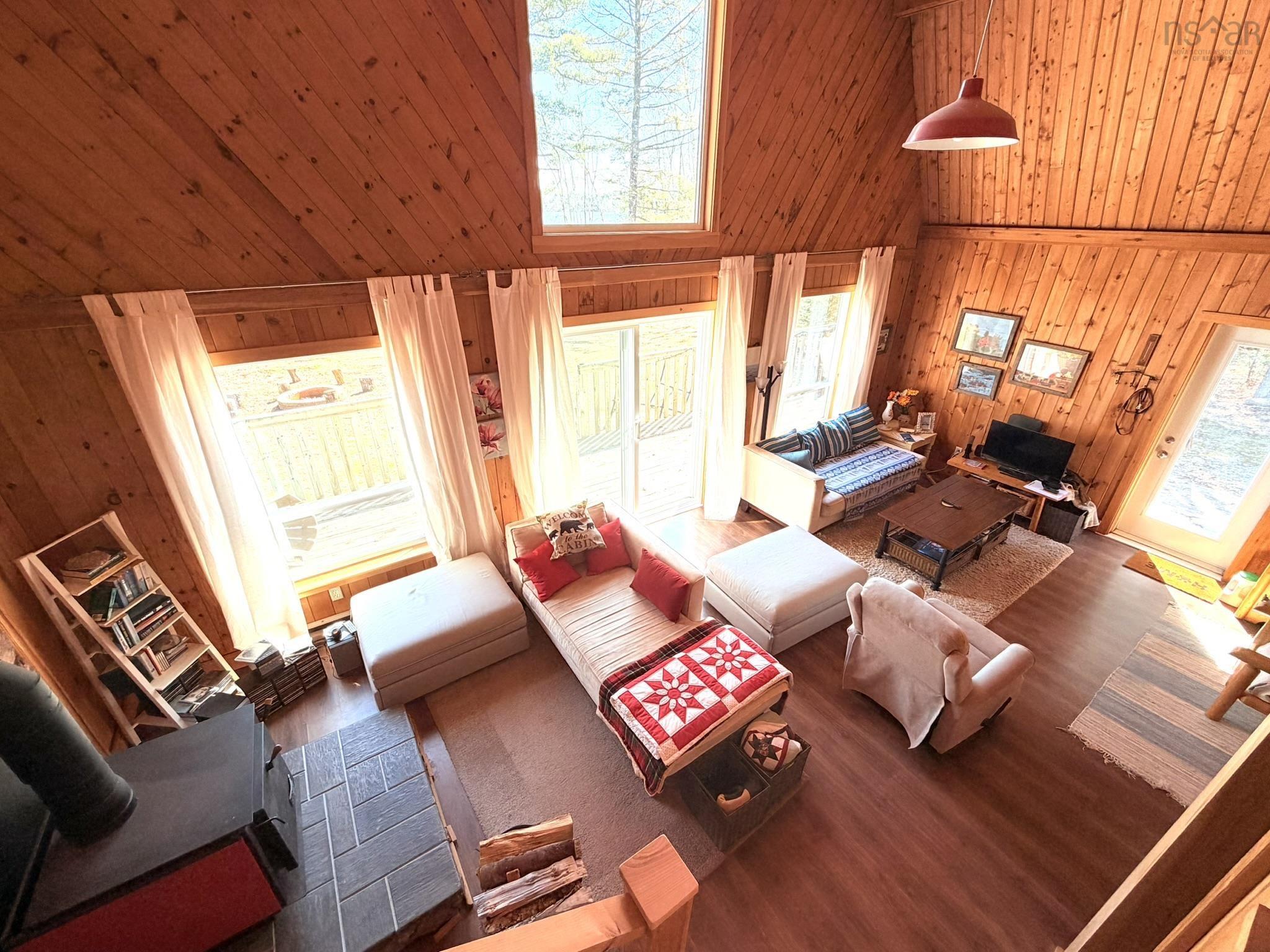 $469,000.00: 988 Labelle Road, Labelle