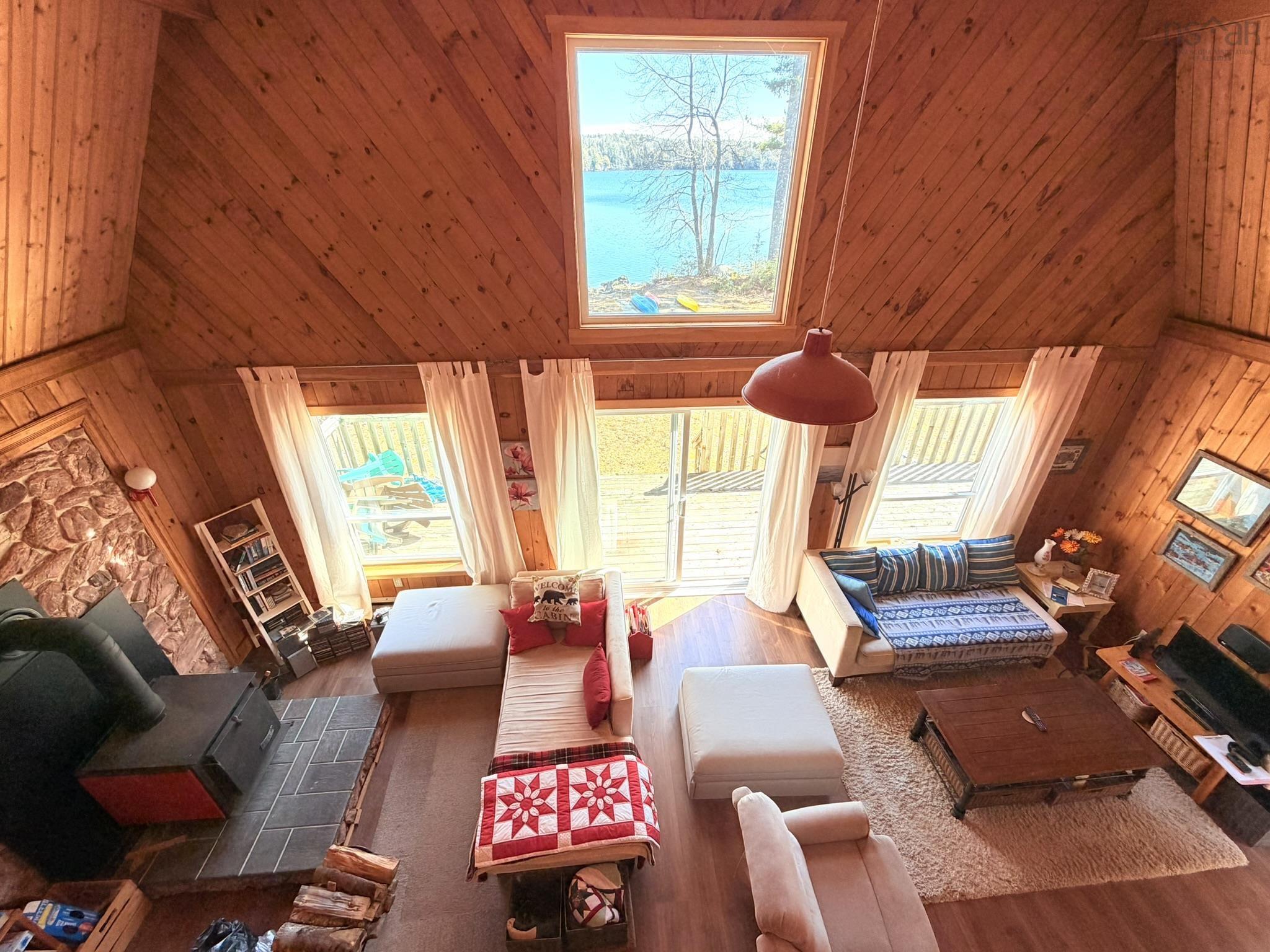 $469,000.00: 988 Labelle Road, Labelle