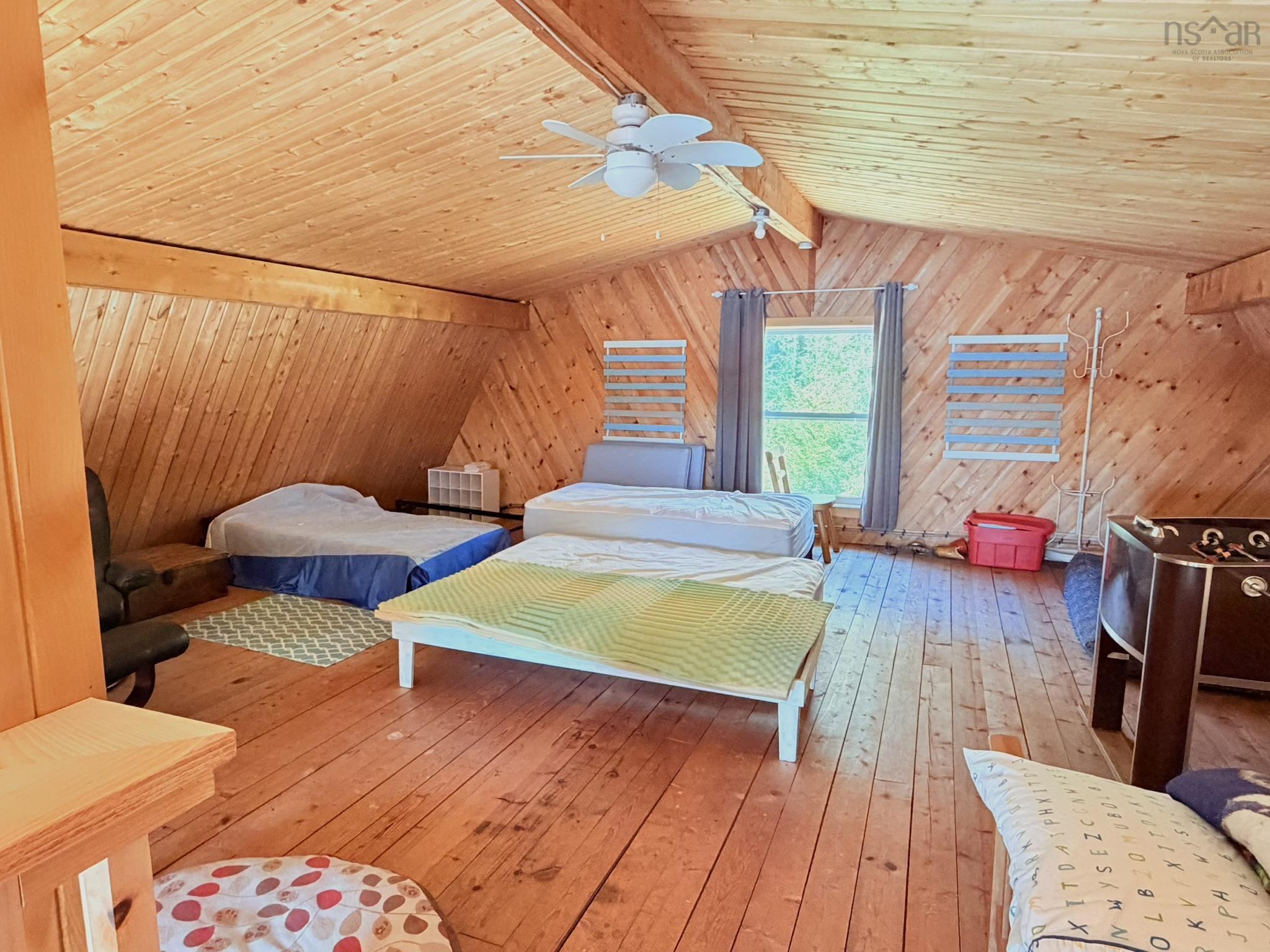 $469,000.00: 988 Labelle Road, Labelle