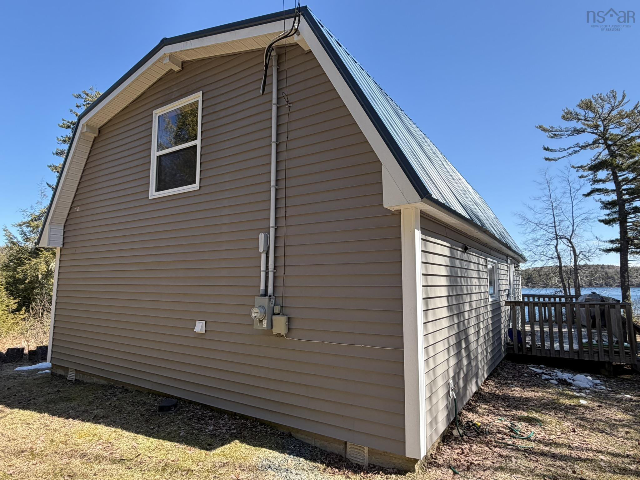 $469,000.00: 988 Labelle Road, Labelle