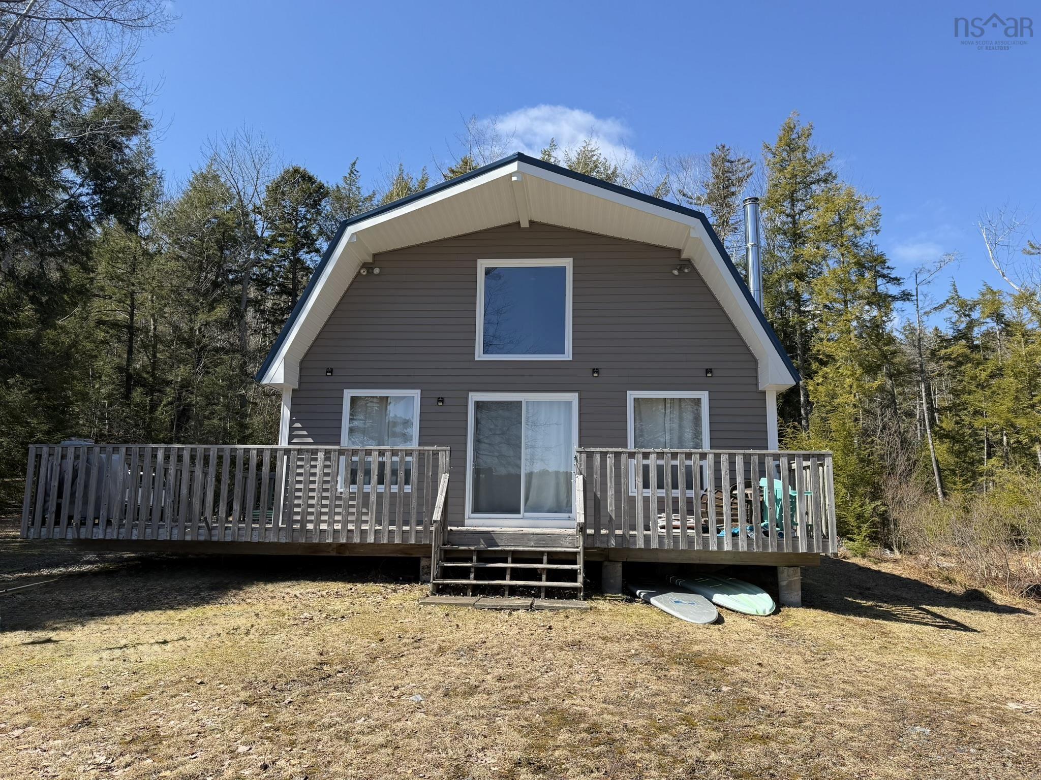 $469,000.00: 988 Labelle Road, Labelle