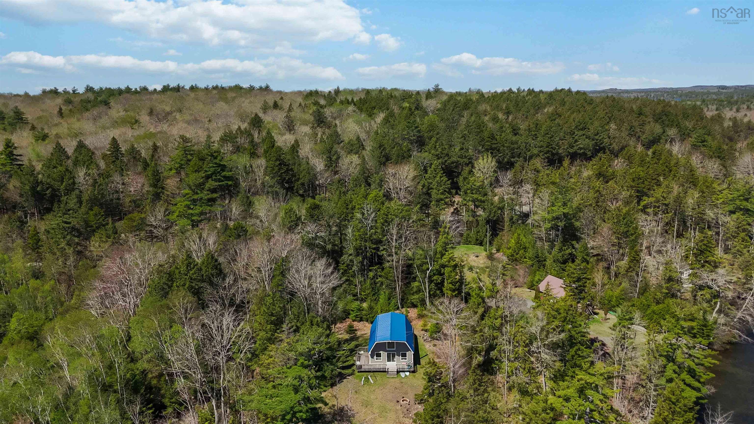$445,000.00: 988 Labelle Road, Labelle