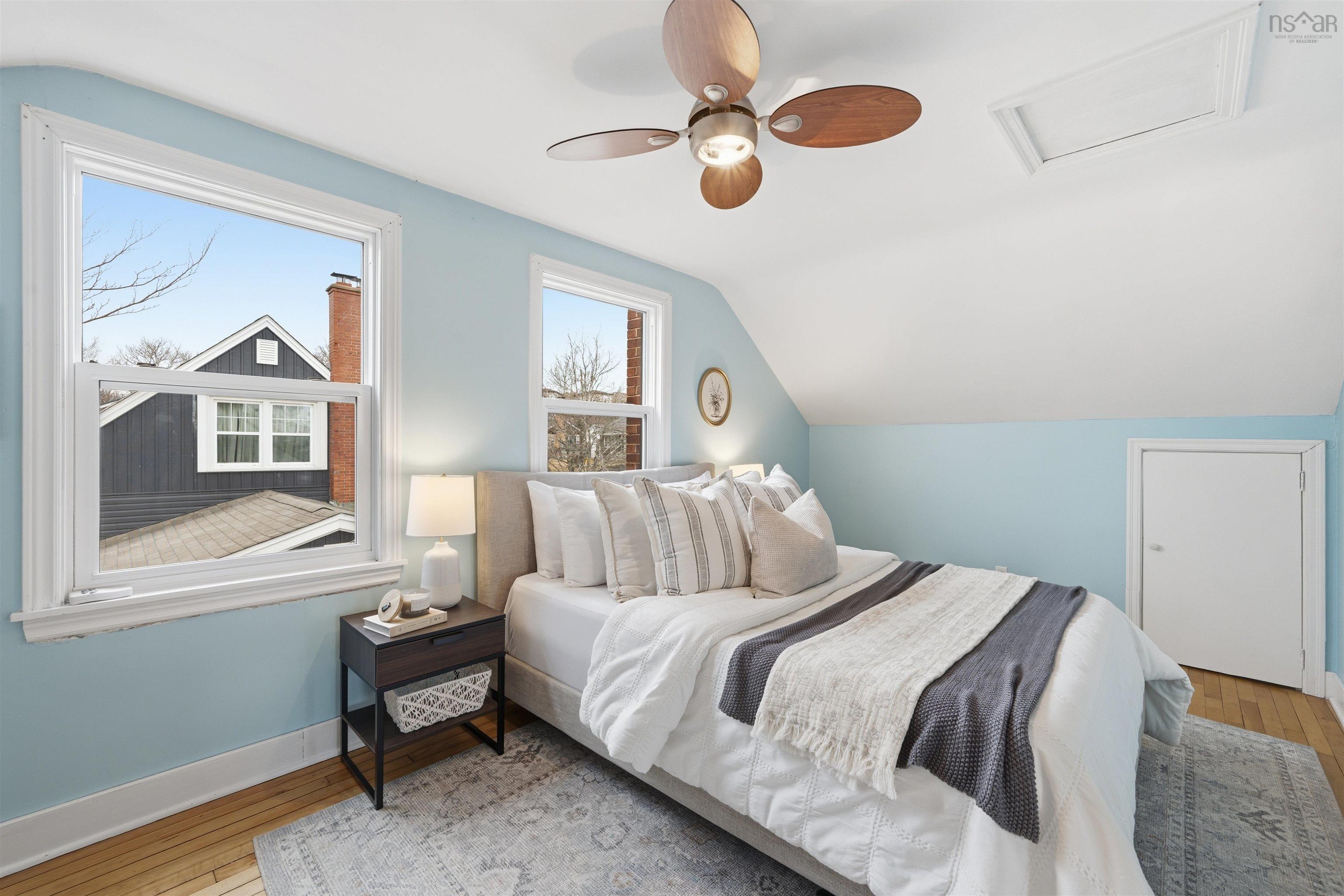 $574,900.00: 6 Parkdale Avenue, Timberlea