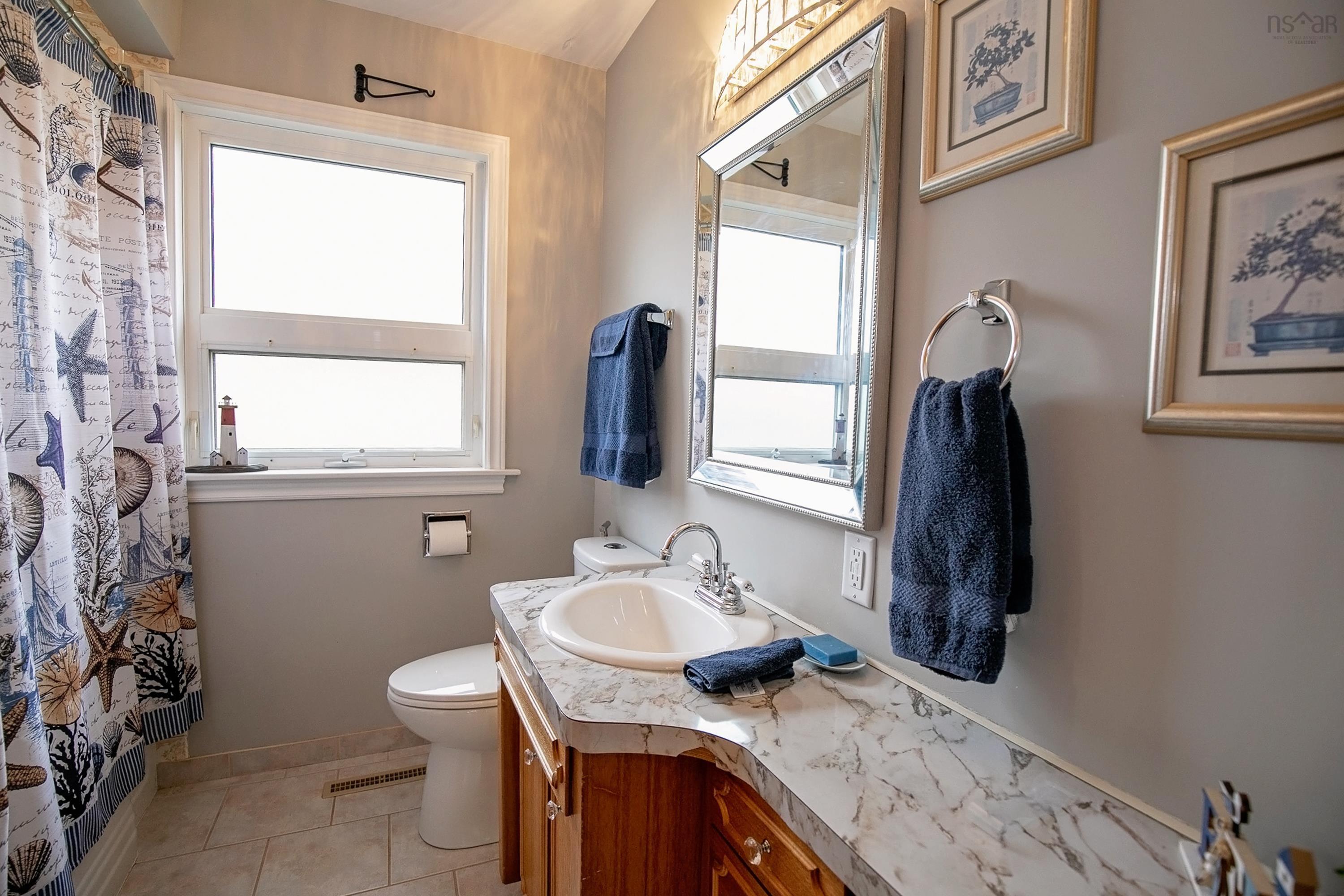 $329,900.00: 18 Boylston Avenue, Amherst