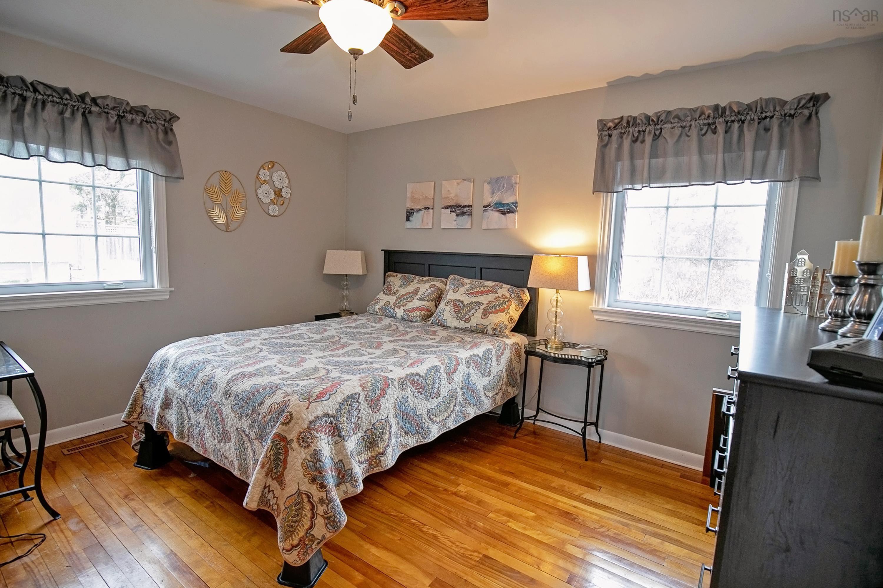 $329,900.00: 18 Boylston Avenue, Amherst