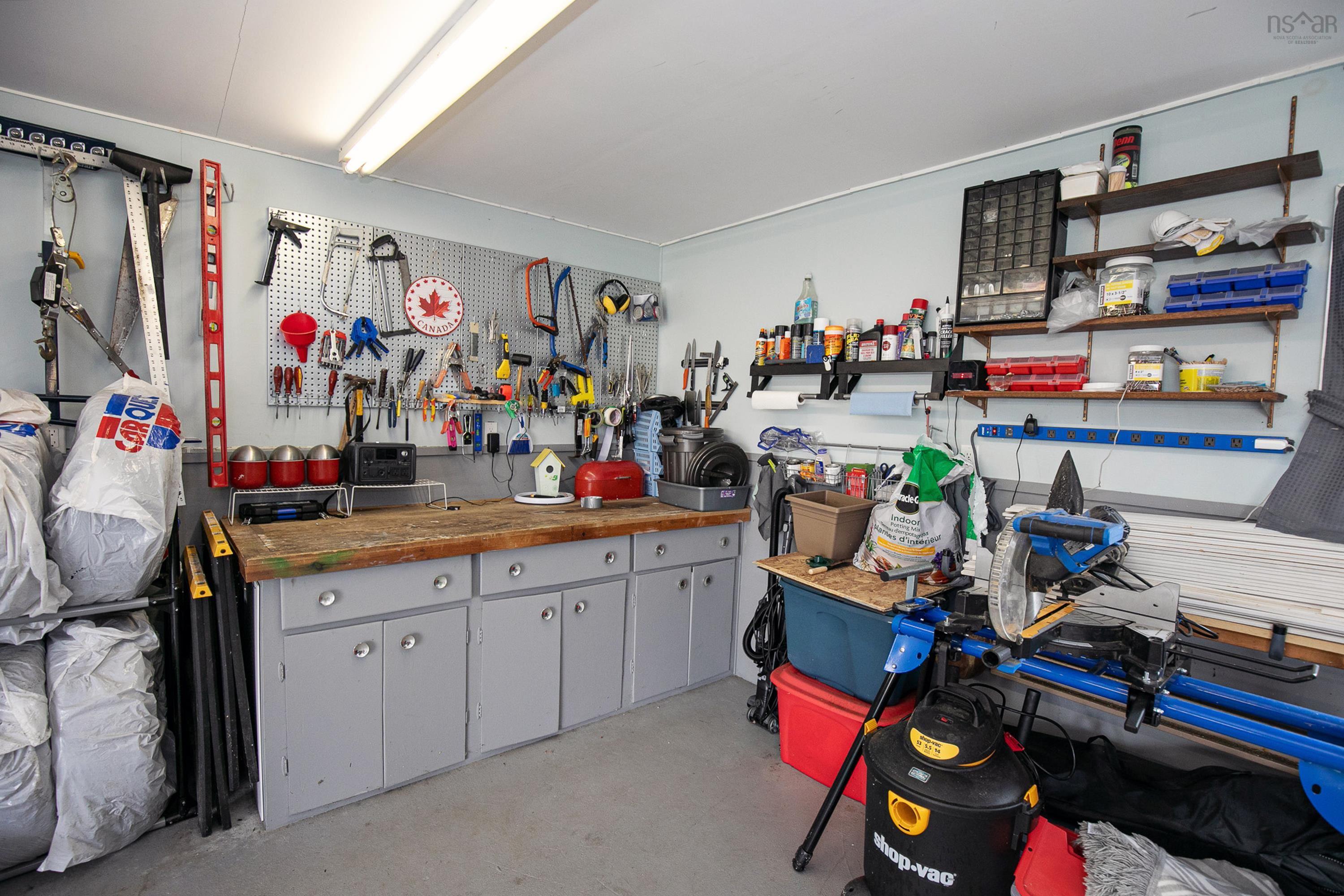 $329,900.00: 18 Boylston Avenue, Amherst