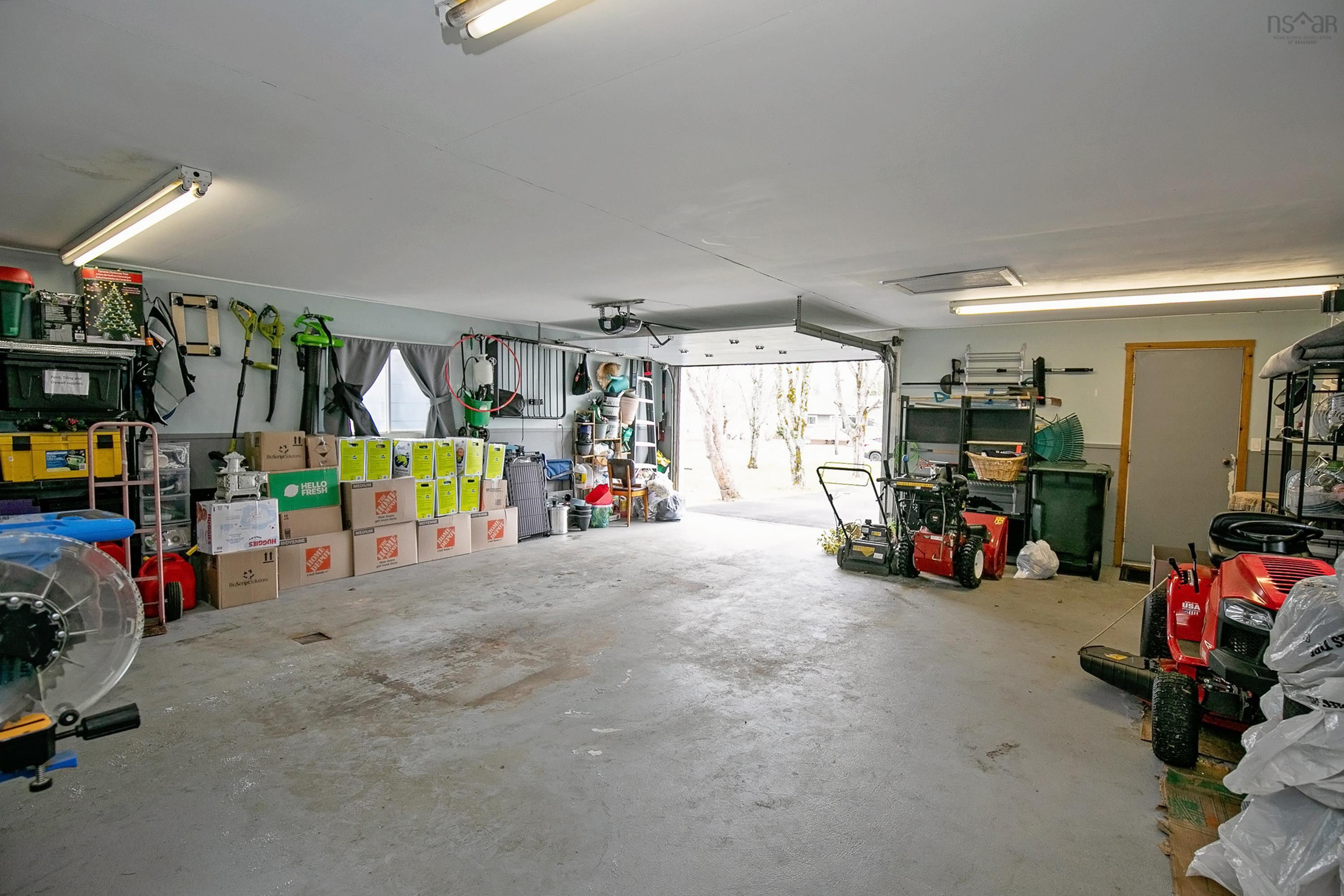 $329,900.00: 18 Boylston Avenue, Amherst