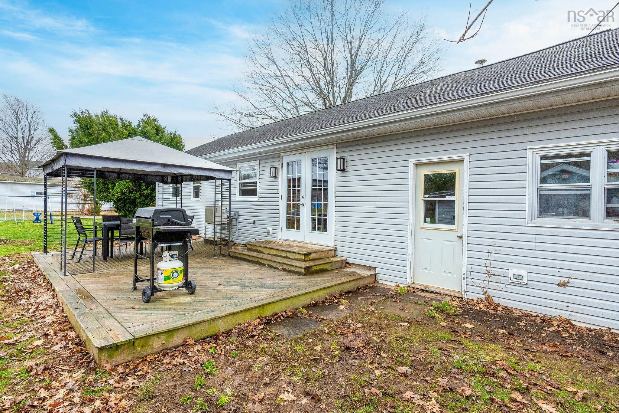 $250,000.00: 88 lawrencetown Lane, Lawrencetown