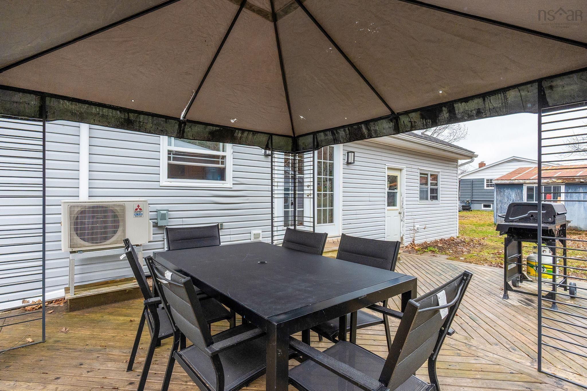 $250,000.00: 88 lawrencetown Lane, Lawrencetown