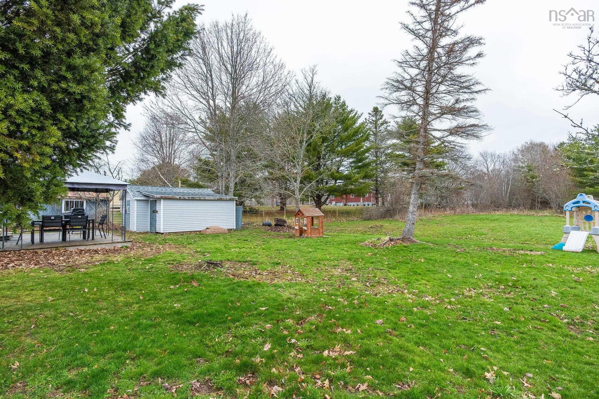 $250,000.00: 88 lawrencetown Lane, Lawrencetown