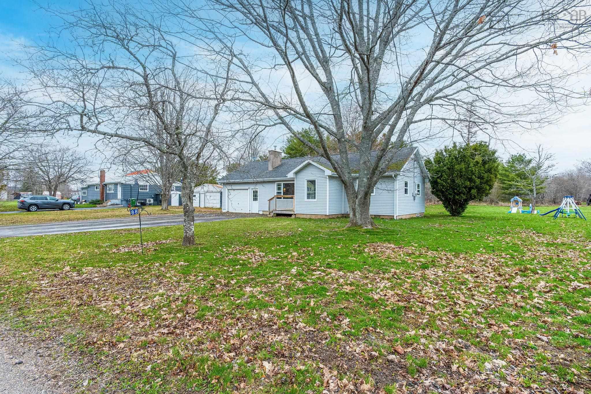 $250,000.00: 88 lawrencetown Lane, Lawrencetown