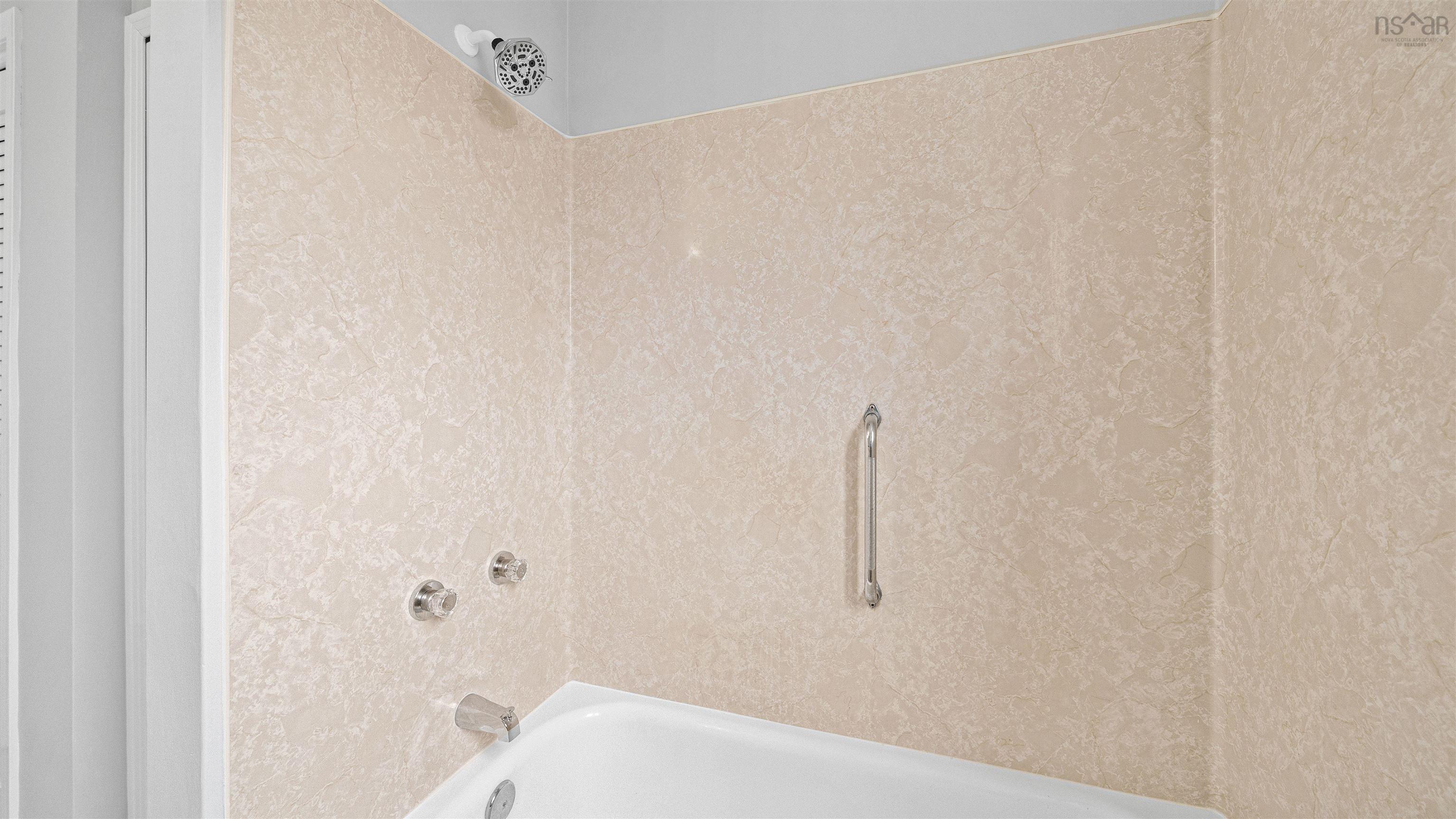 1 Kingfisher Crescent, Rockingham, NS (MLS 202607853)