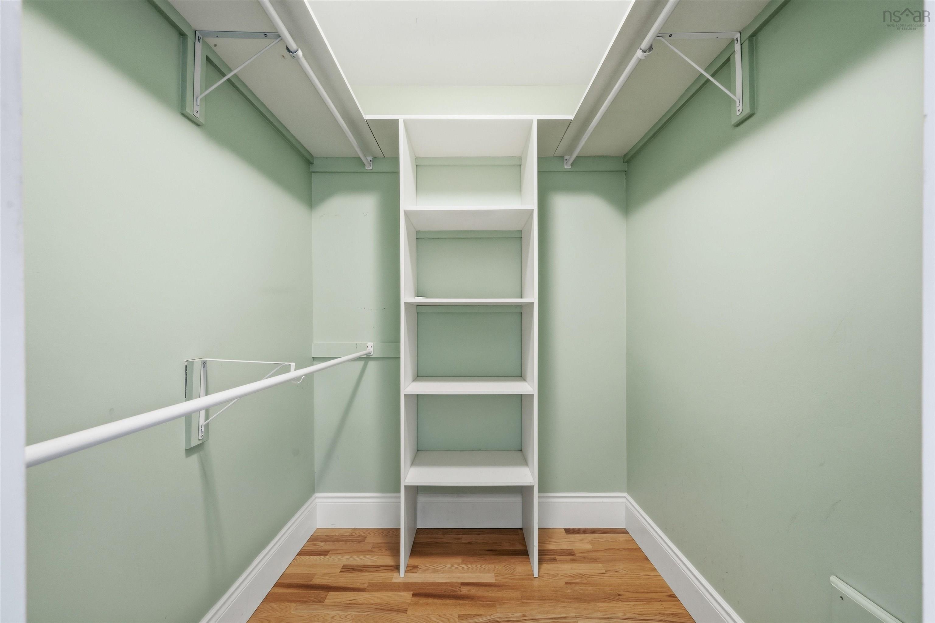 $795,000.00: 2 Deer Run, Glen Haven